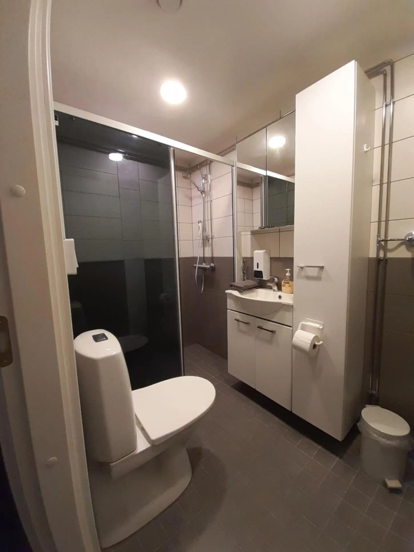 Toilet in Gasthaus Patruuna