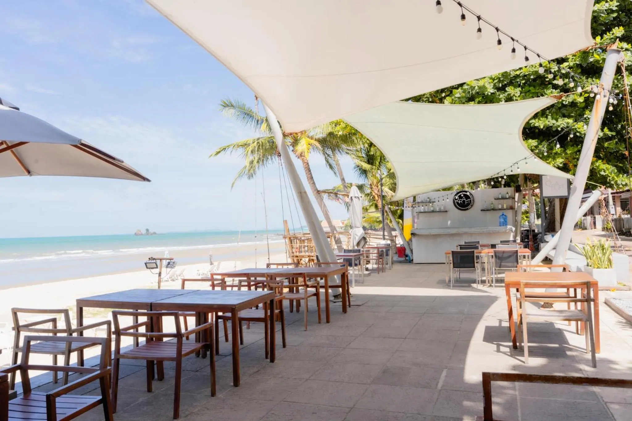 Restaurant/places to eat in Q Resort Rayong