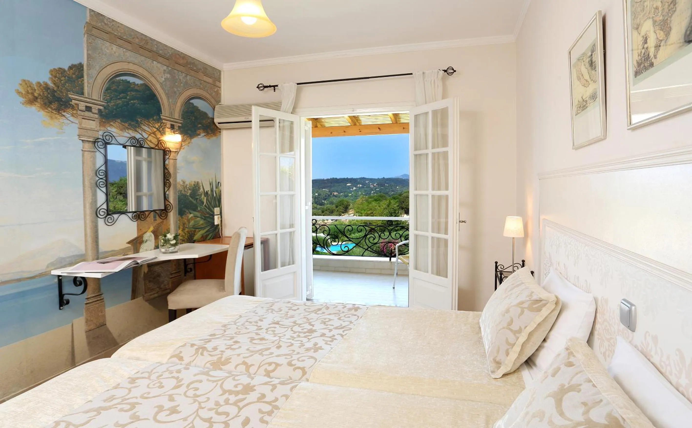 Photo of the whole room, Bed in Nefeli Hotel