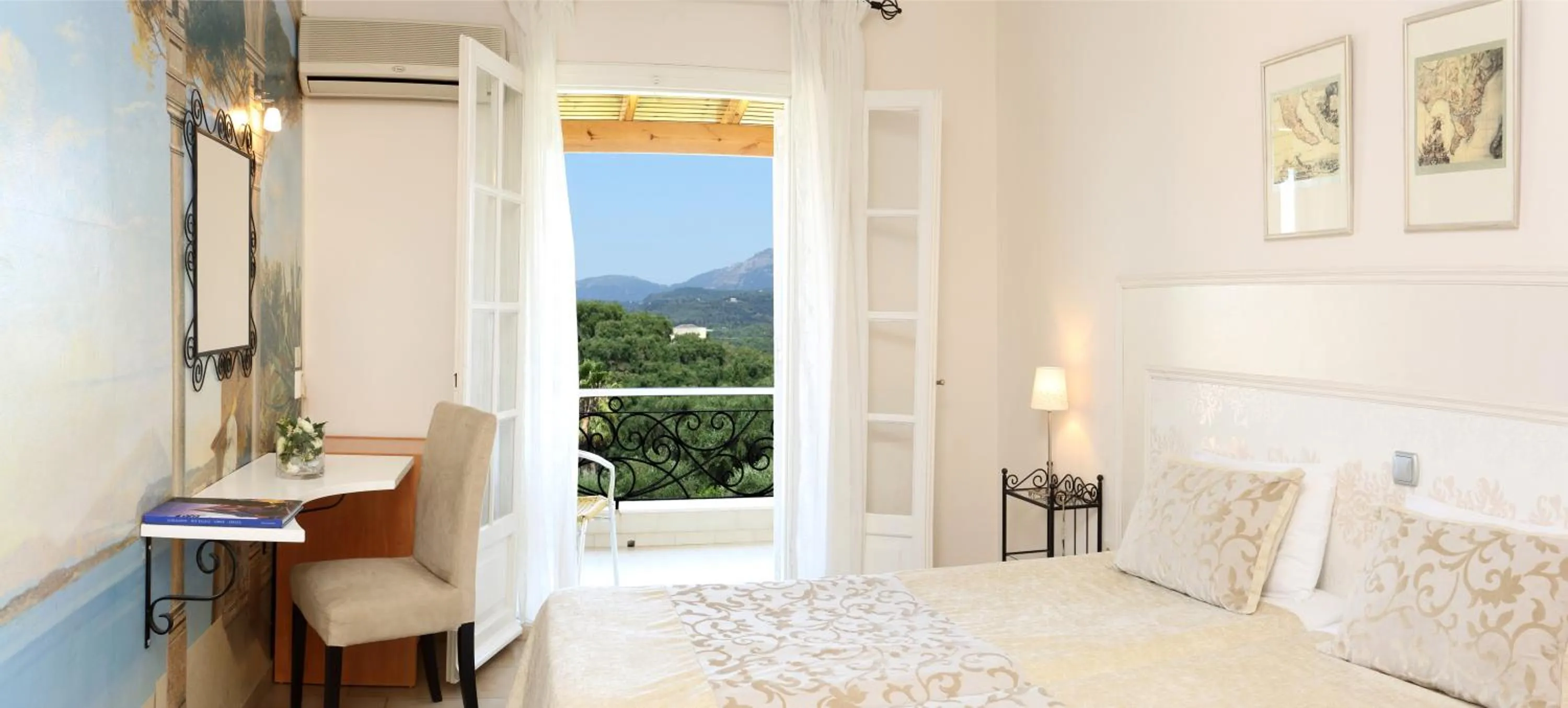 Bedroom, Bed in Nefeli Hotel