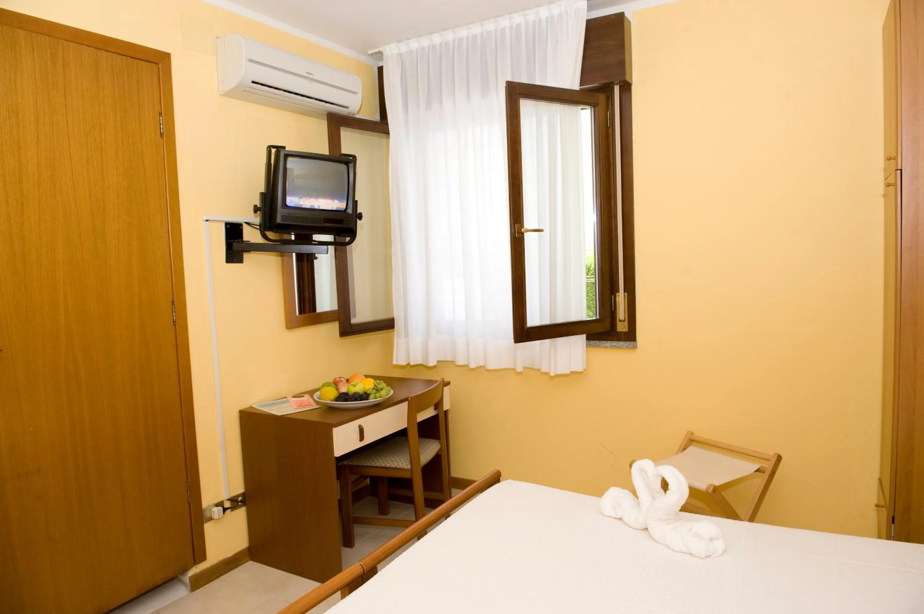 Bedroom, Bed in Hotel Rosa Dei Venti