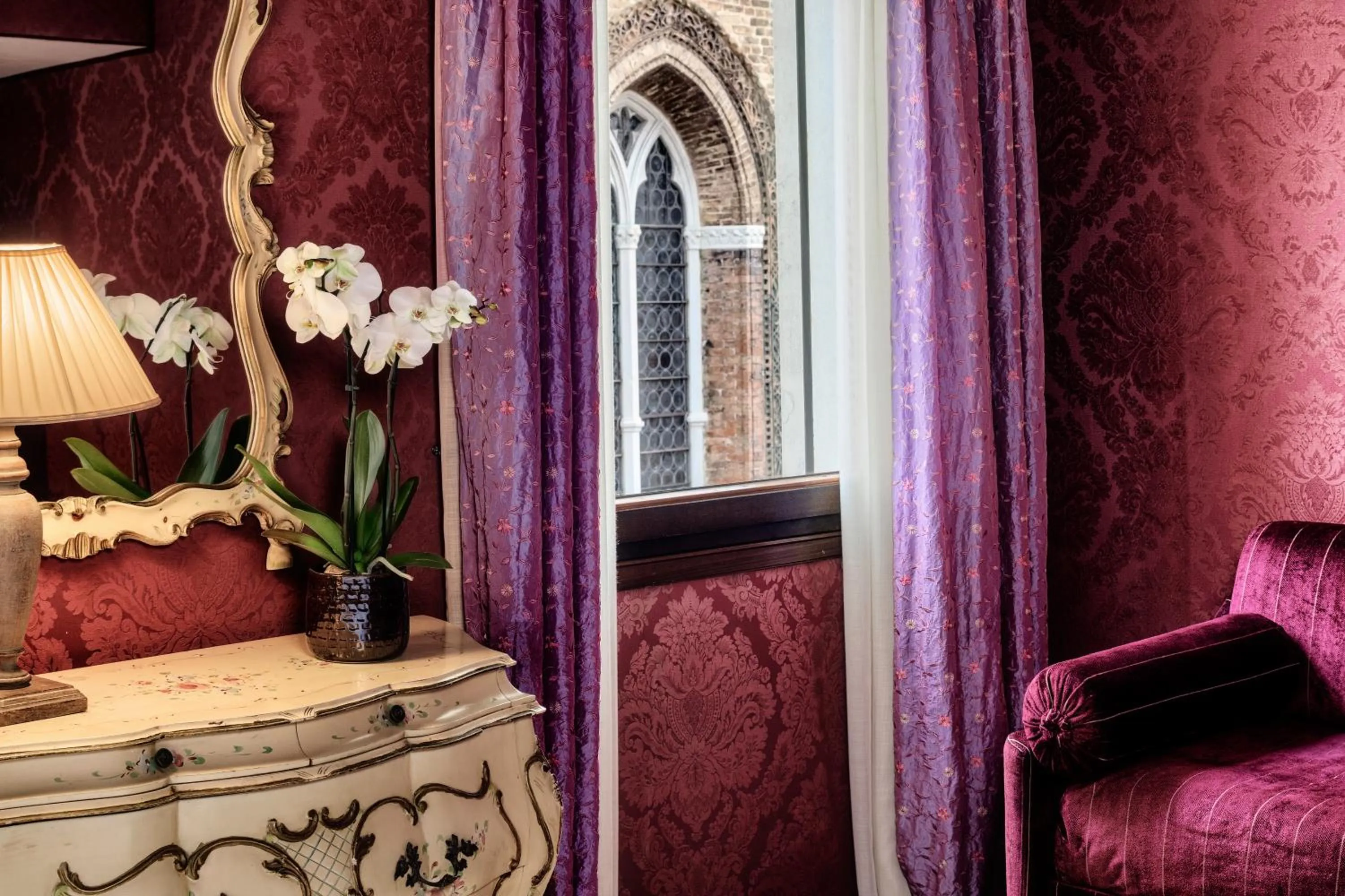 Decorative detail in B&B Bloom Settimo Cielo