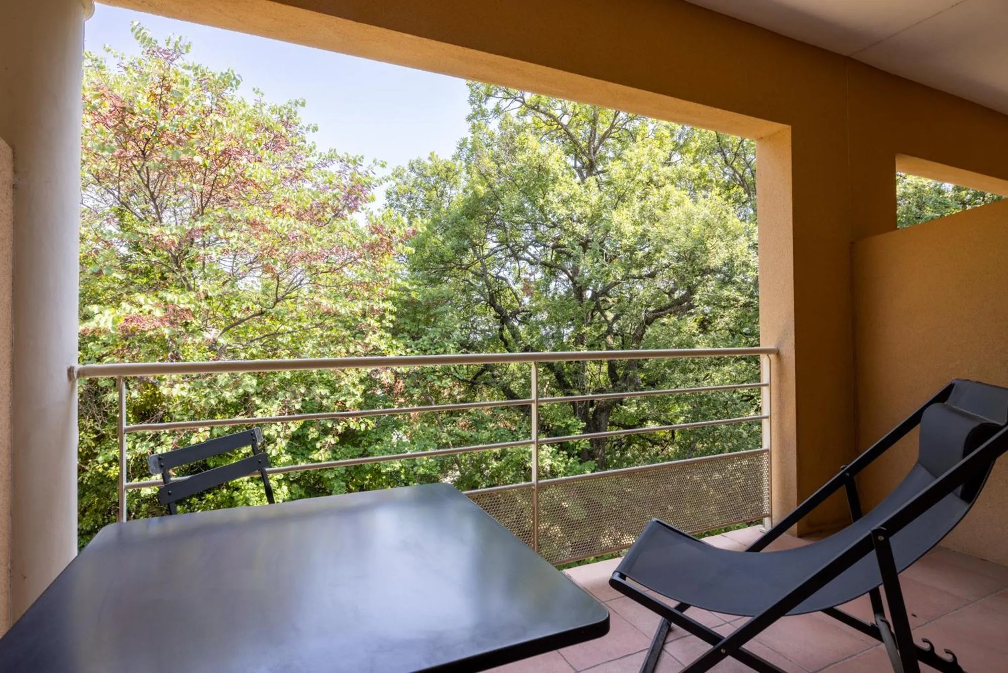 Balcony/Terrace in The Originals City, Hôtel Côté Sud, Marseille Est