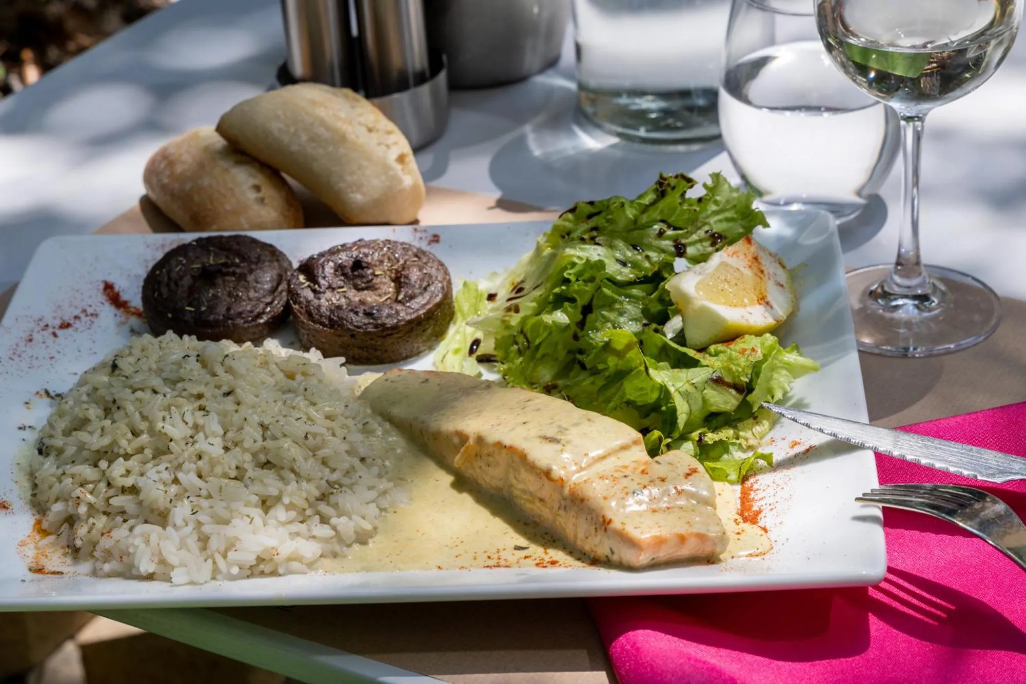 Food in The Originals City, Hôtel Côté Sud, Marseille Est