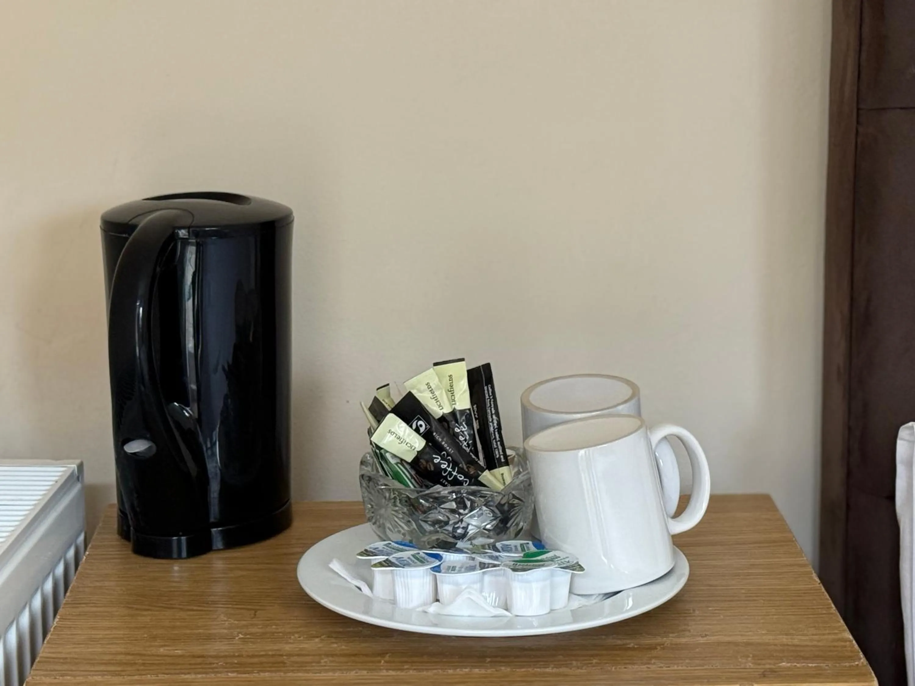Coffee/tea facilities in Airport Guest House