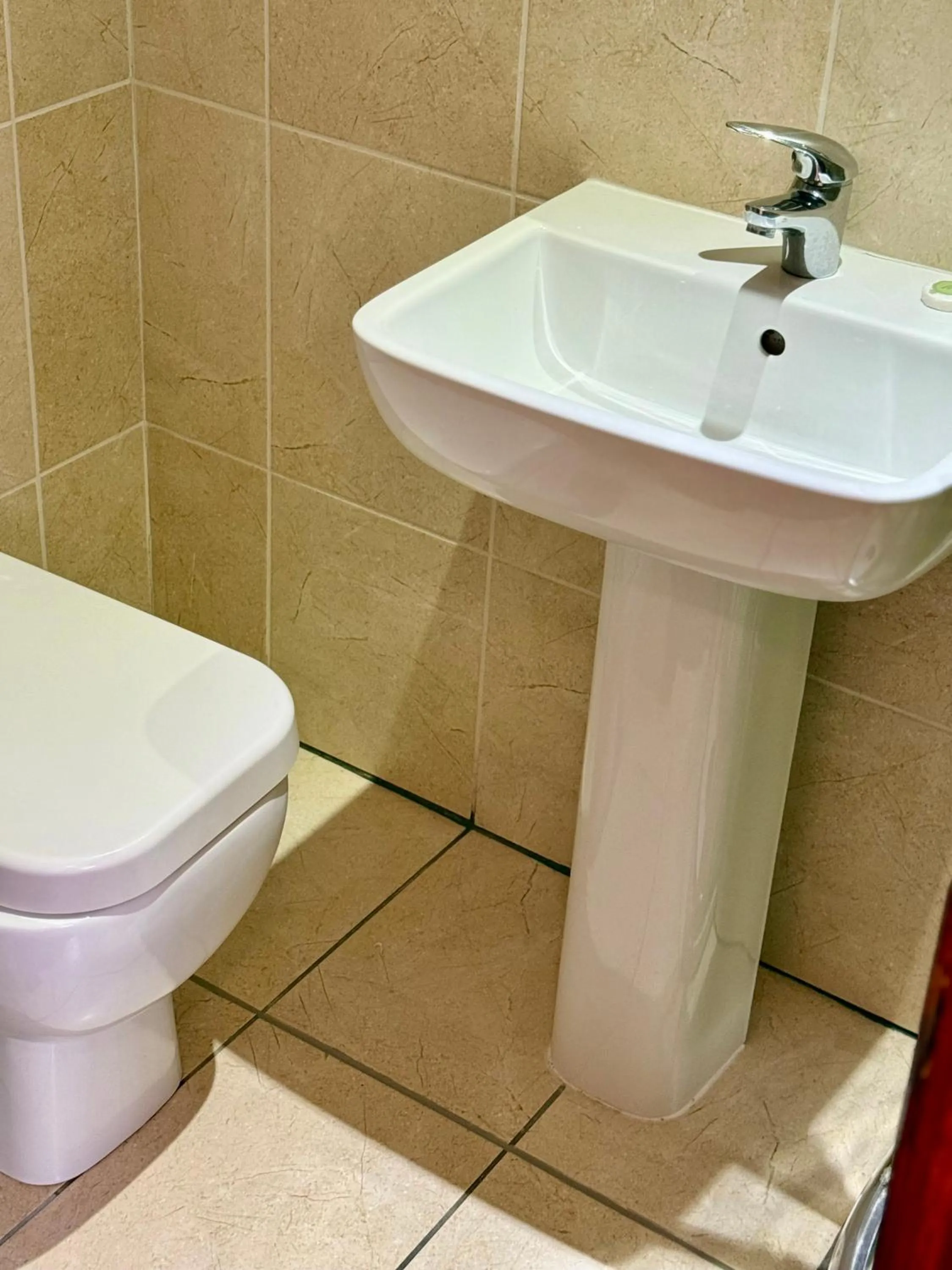 Bathroom in Airport Guest House