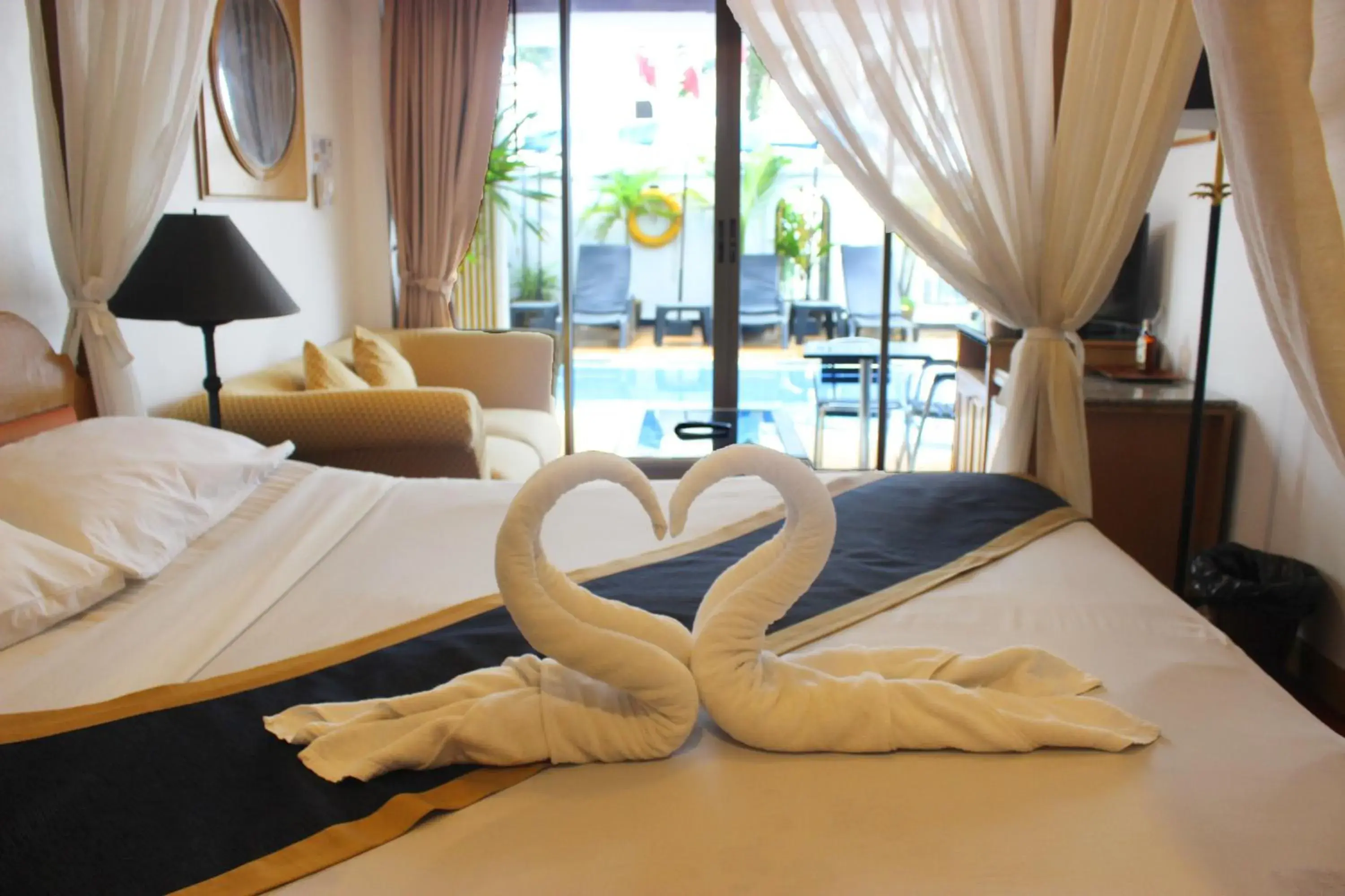 Deluxe Double or Twin Room with Pool Access in Orchid Hotel and Spa Kalim Bay Deluxe Double or Twin Room with Pool Access in Orchid Hotel and Spa Kalim Bay
