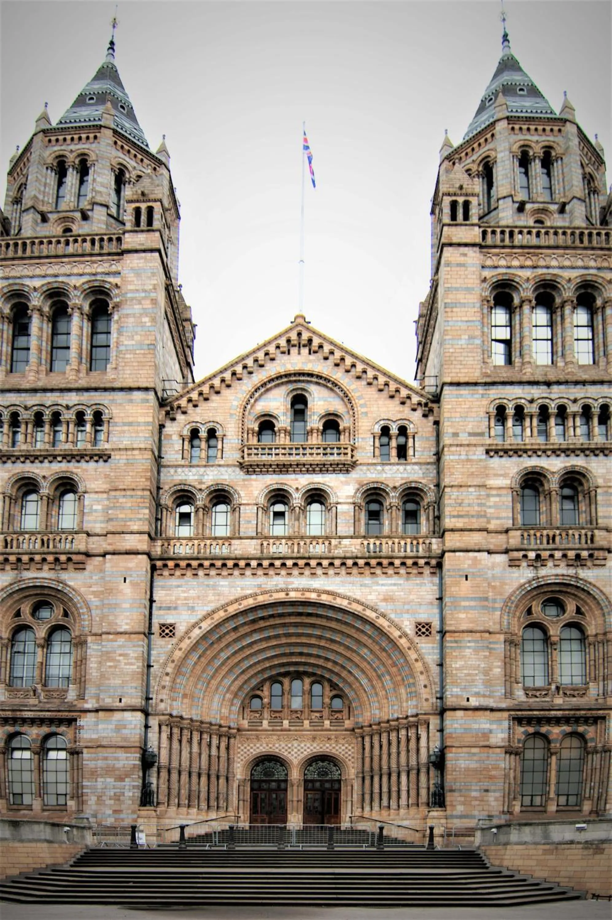 Nearby landmark in Westbury Hotel