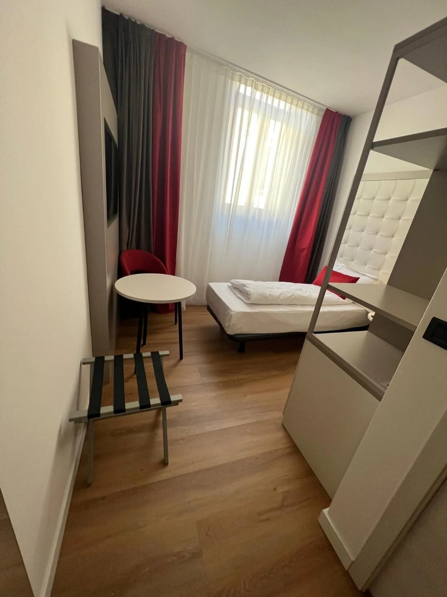 Bedroom, Bed in Hotel Centrale