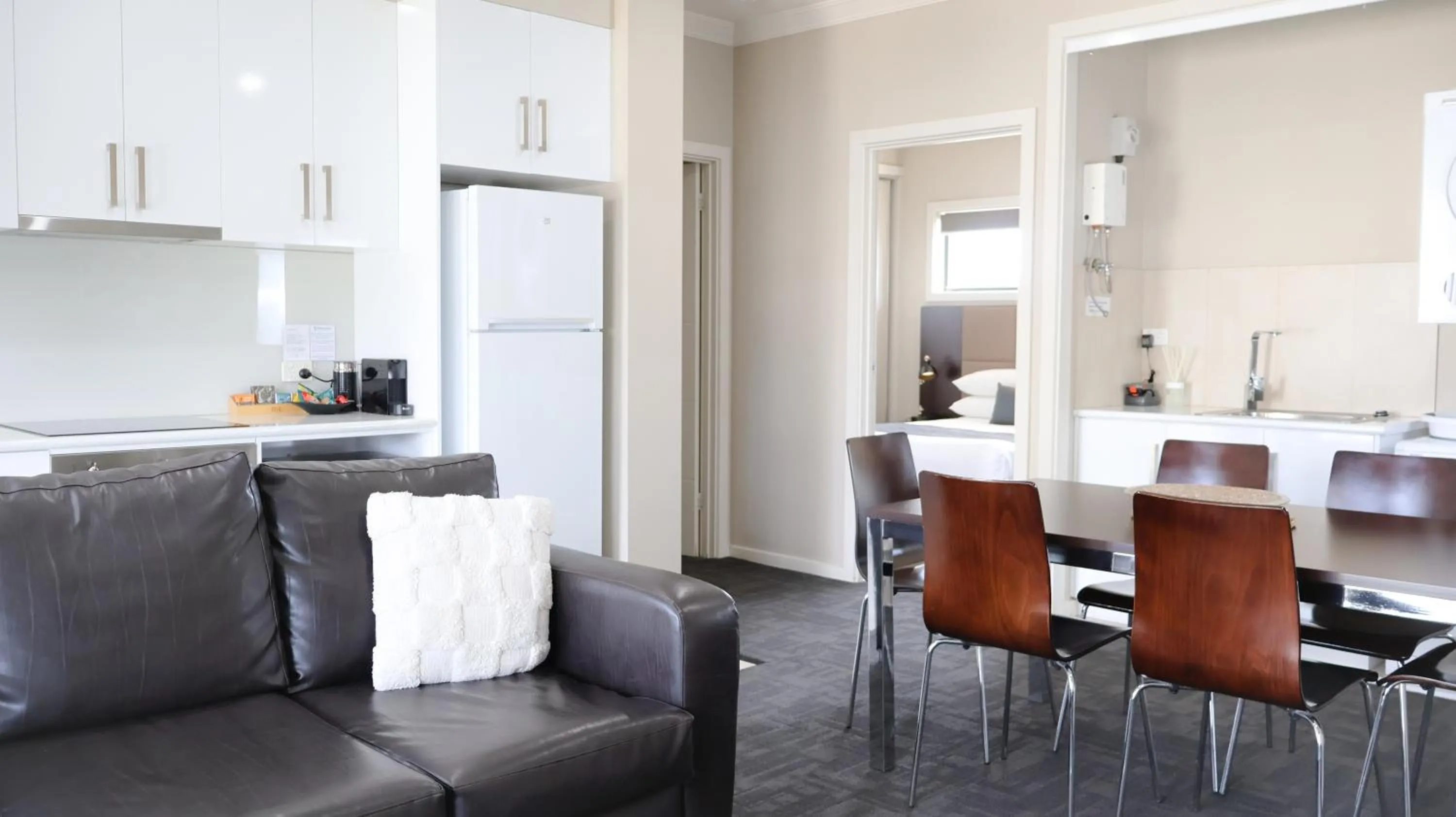 Living room in Renmark Holiday Apartments