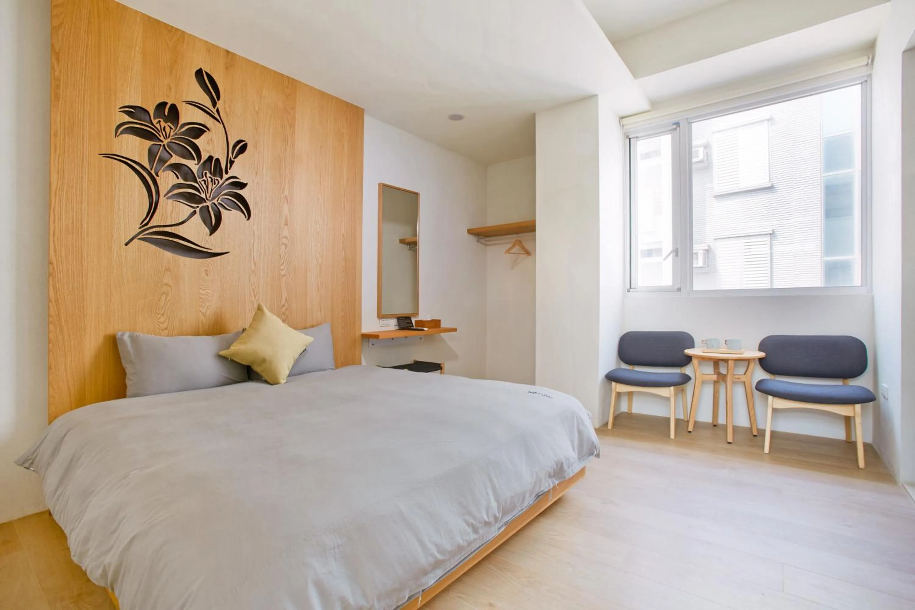 Wood Whispering Residence