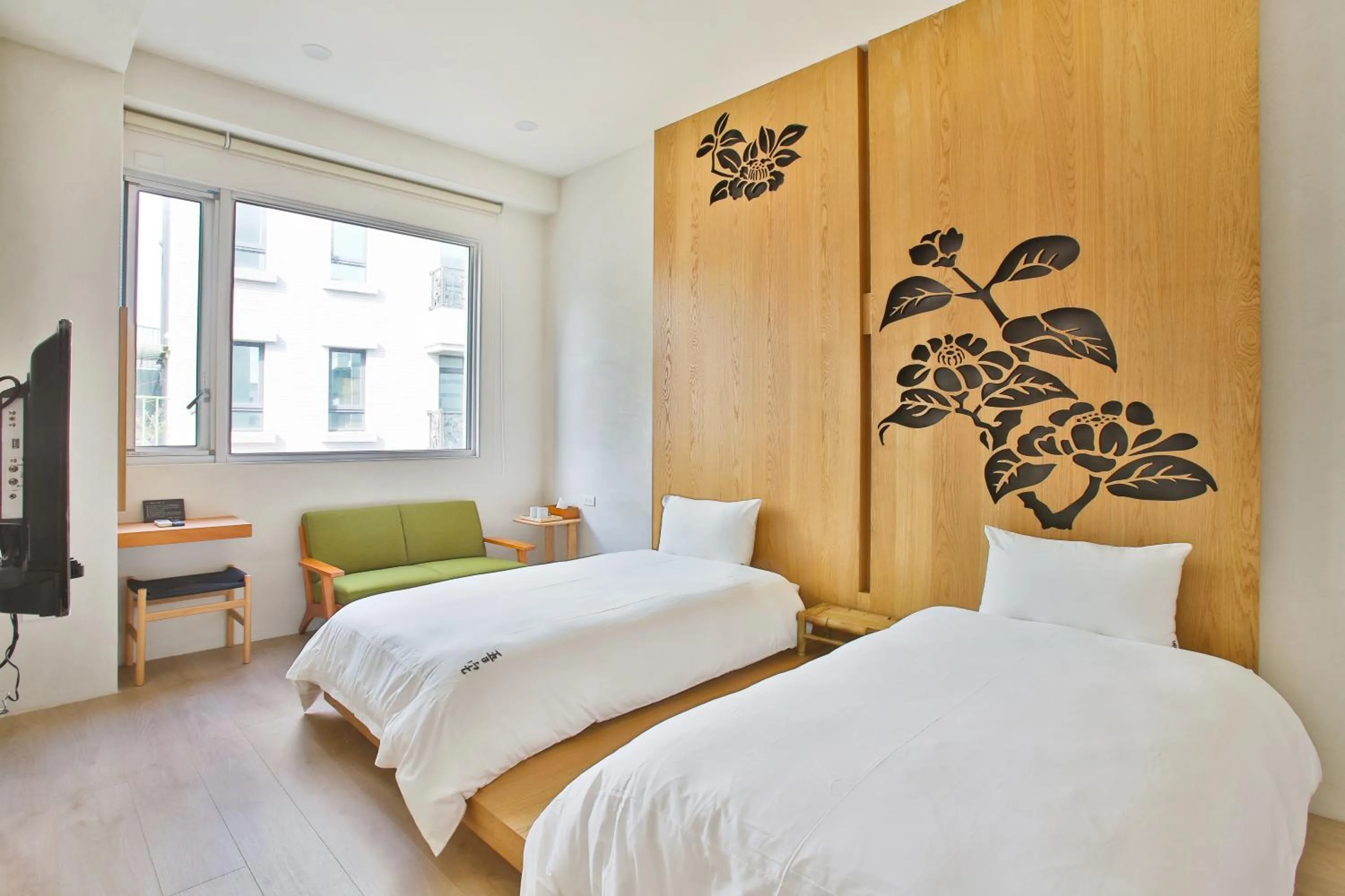 Wood Whispering Residence