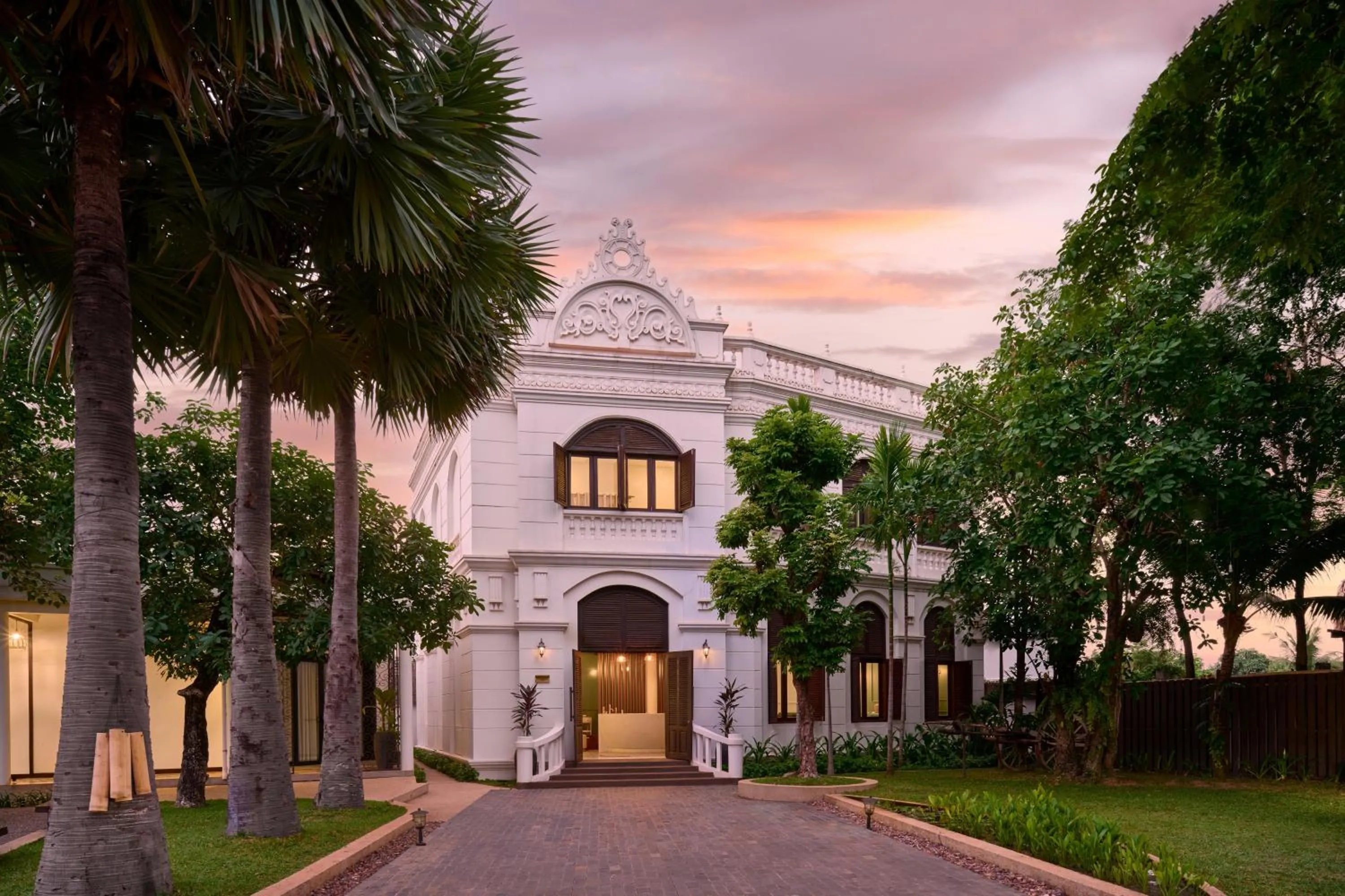 Massage in The Embassy Angkor Resort & Spa