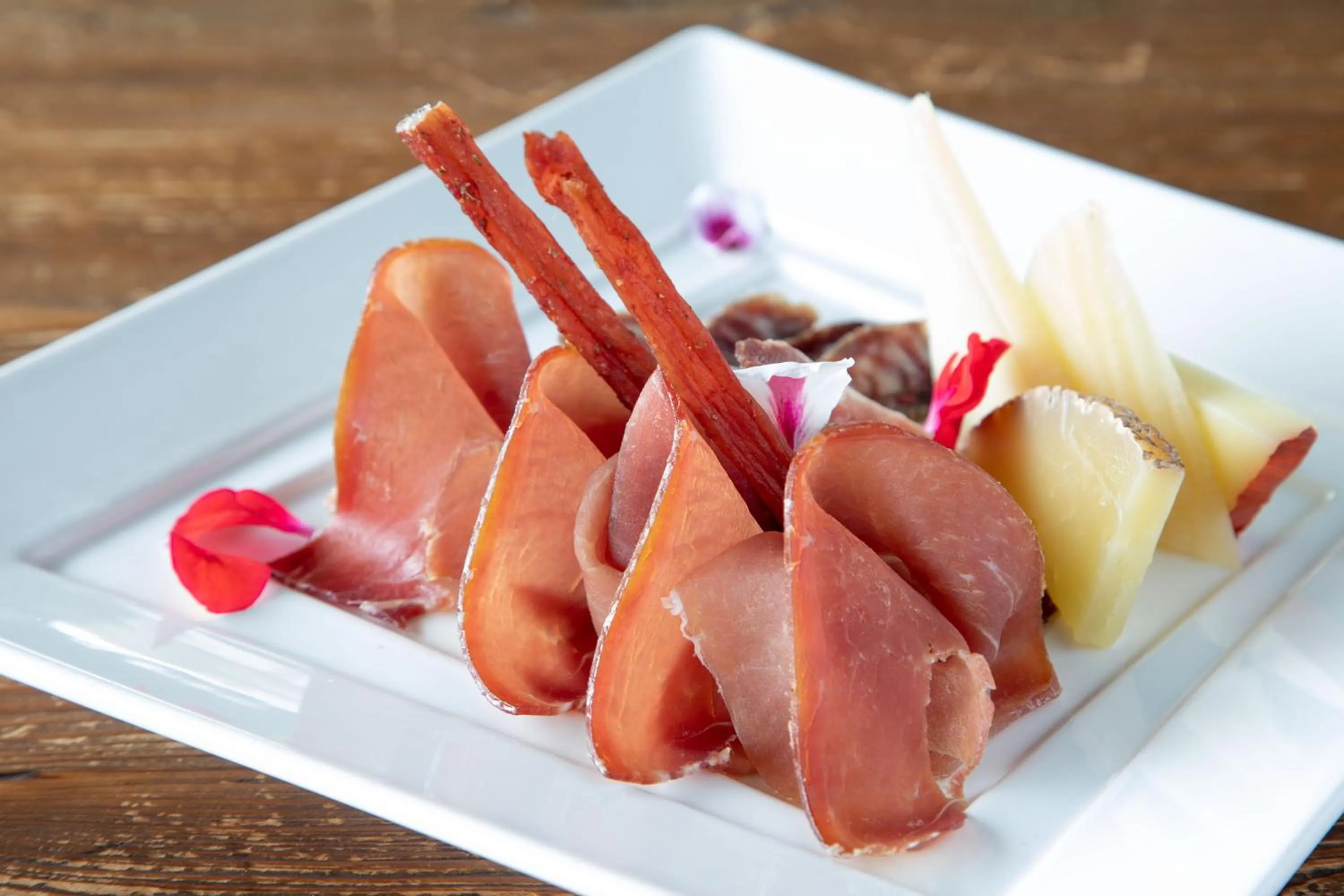 Restaurant/places to eat in Hotel Miramare