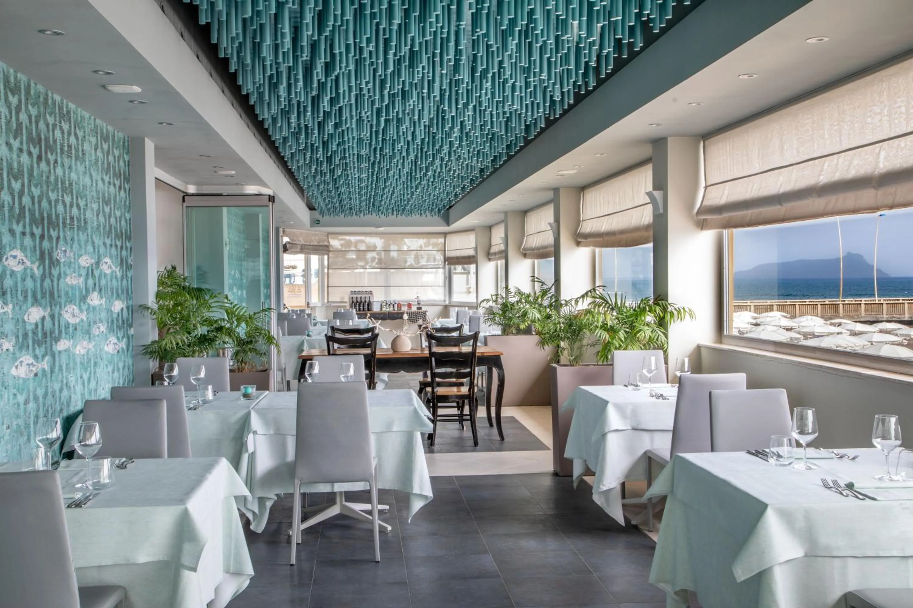 Restaurant/places to eat in Hotel Miramare