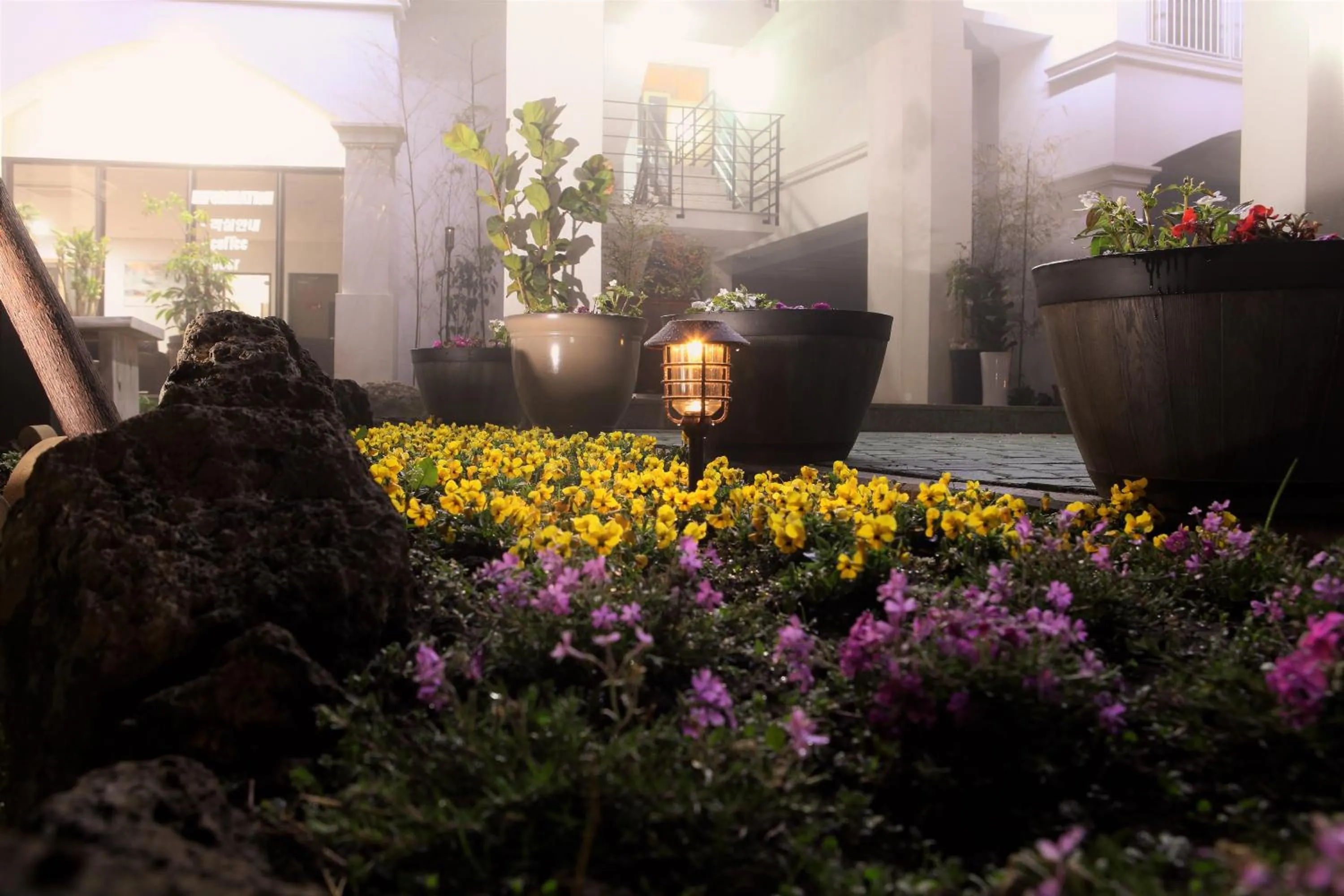 Property building in MJ Pension & Resort