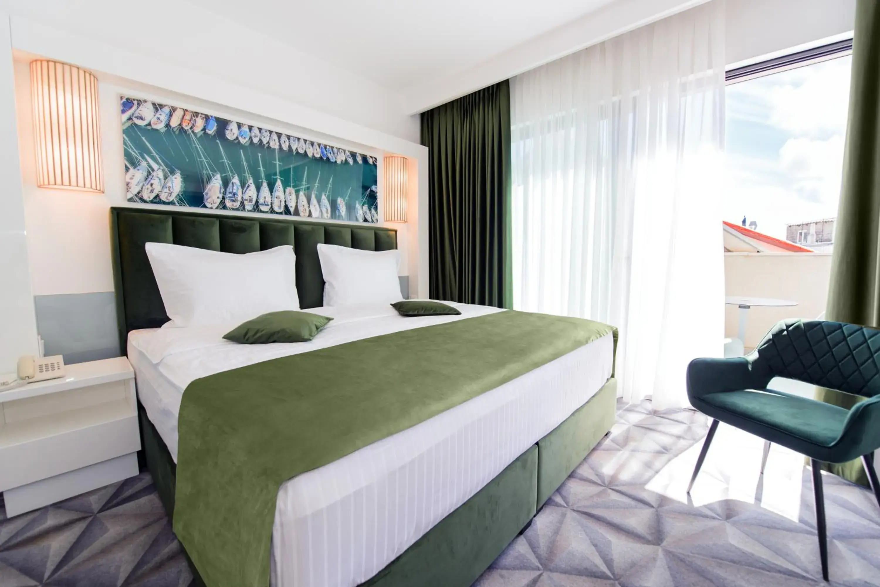 Classic Double or Twin Room in Hotel Luxe Classic Double or Twin Room in Hotel Luxe