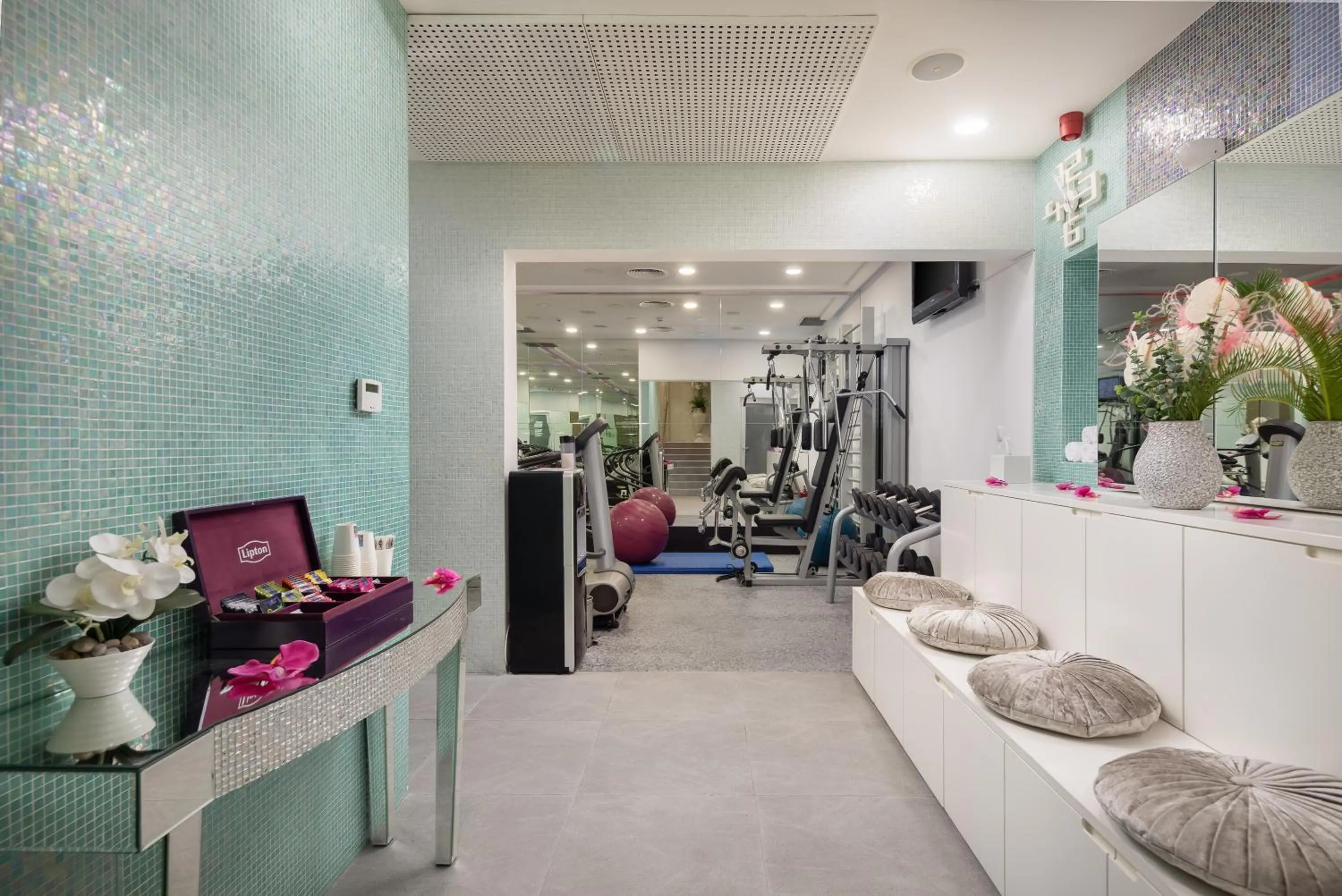 Fitness centre/facilities in Hotel Luxe