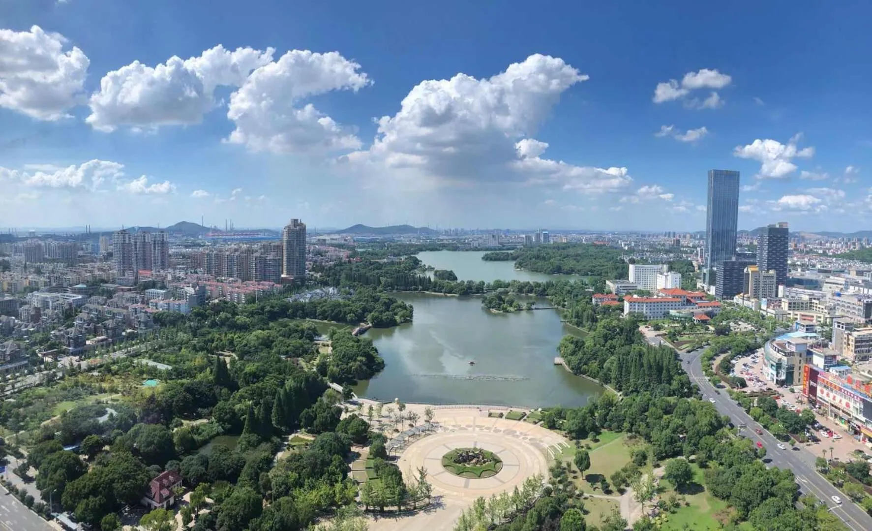 Lake view in Haiwaihai Grand Hotel Ma'anshan