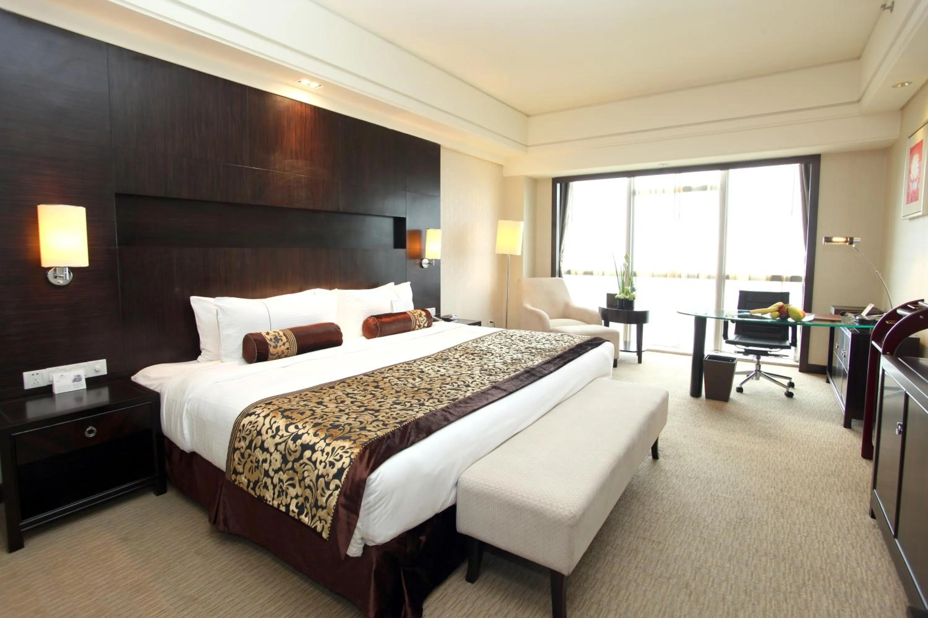 Bed in Haiwaihai Grand Hotel Ma'anshan