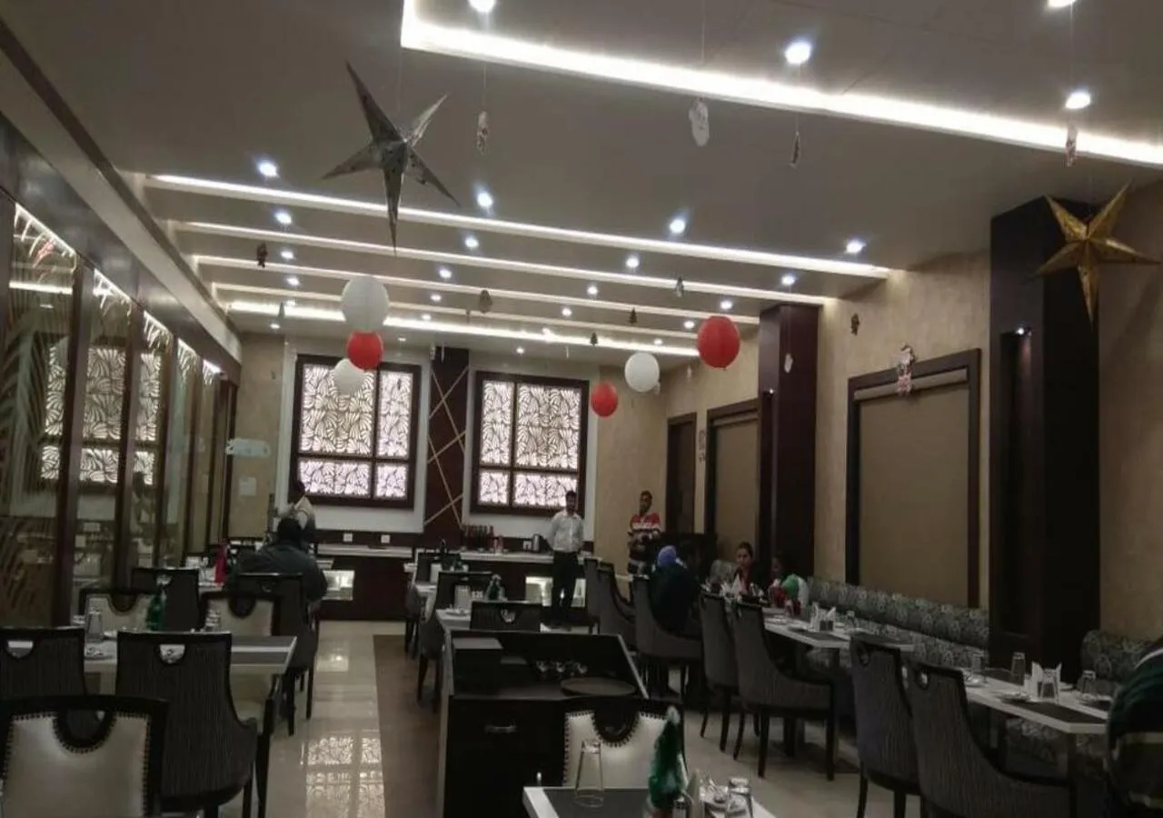 Hotel Nand Residency