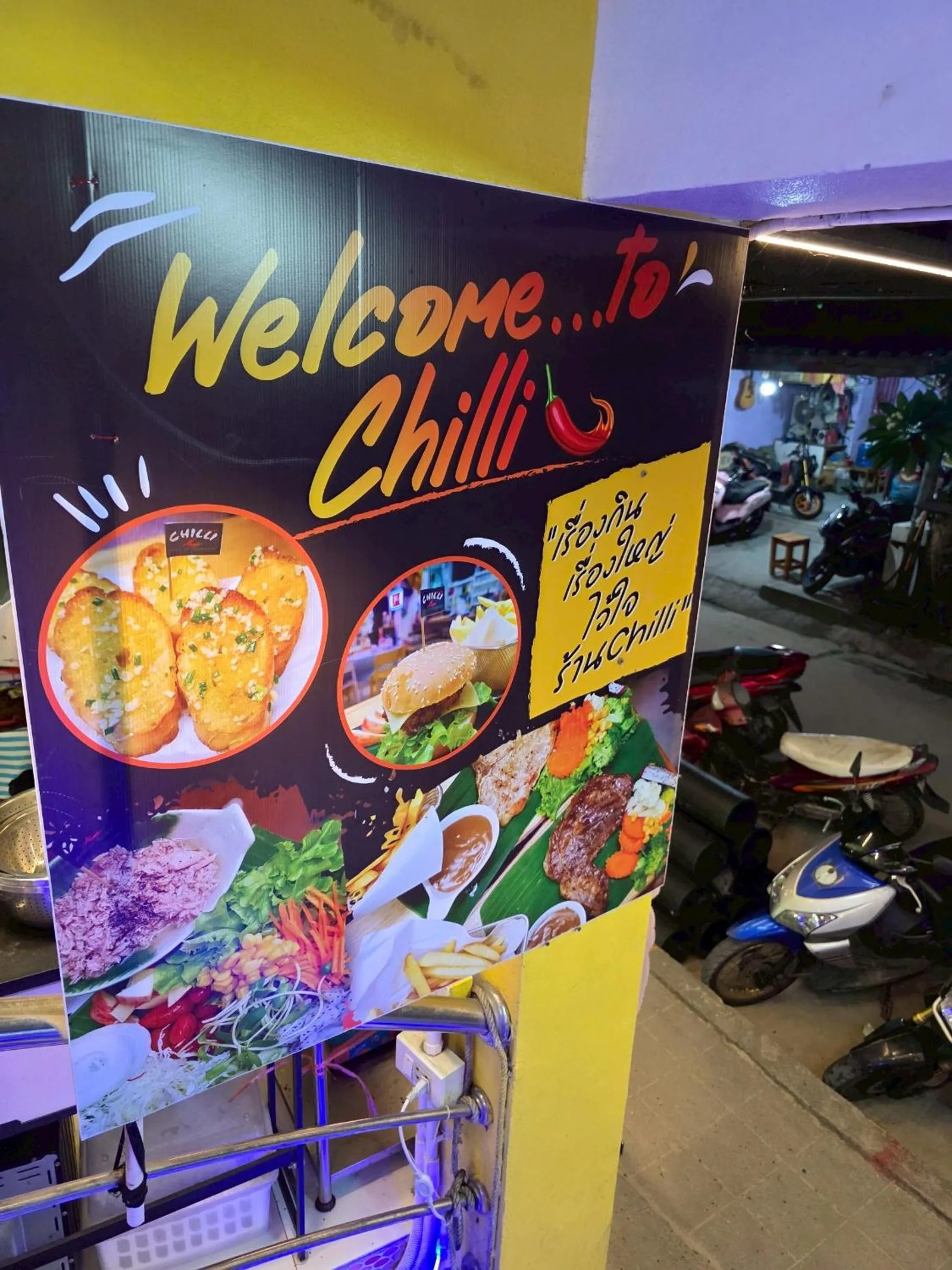 Restaurant/places to eat in Chilli Hotel&Restaurant