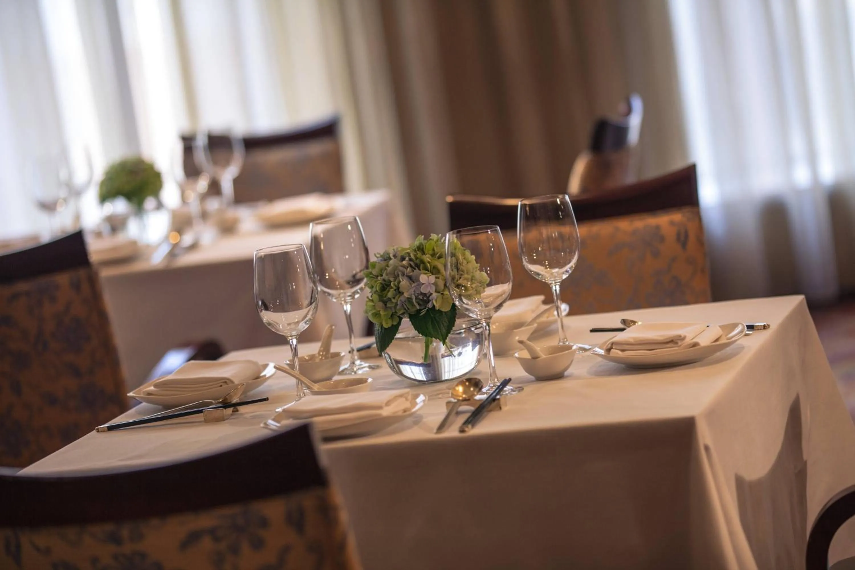 Restaurant/places to eat in Renaissance Wuhan Hotel