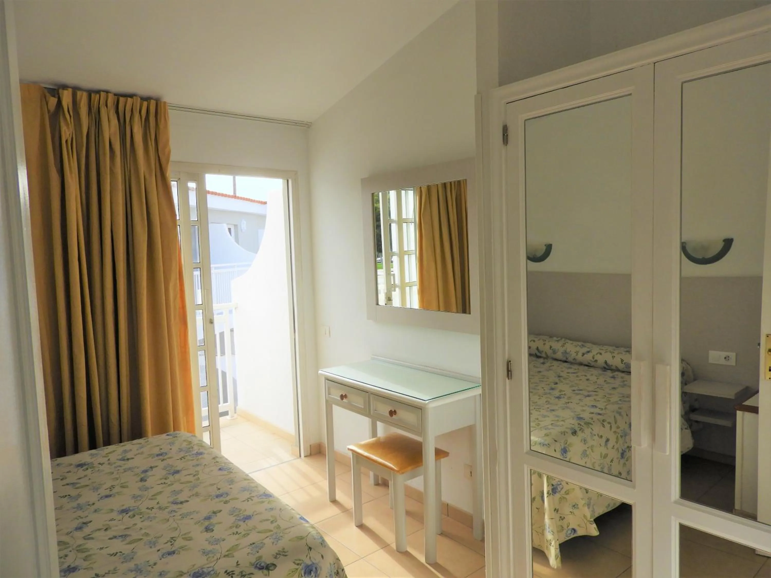 Bedroom, Bed in Bungalows Parque Nogal