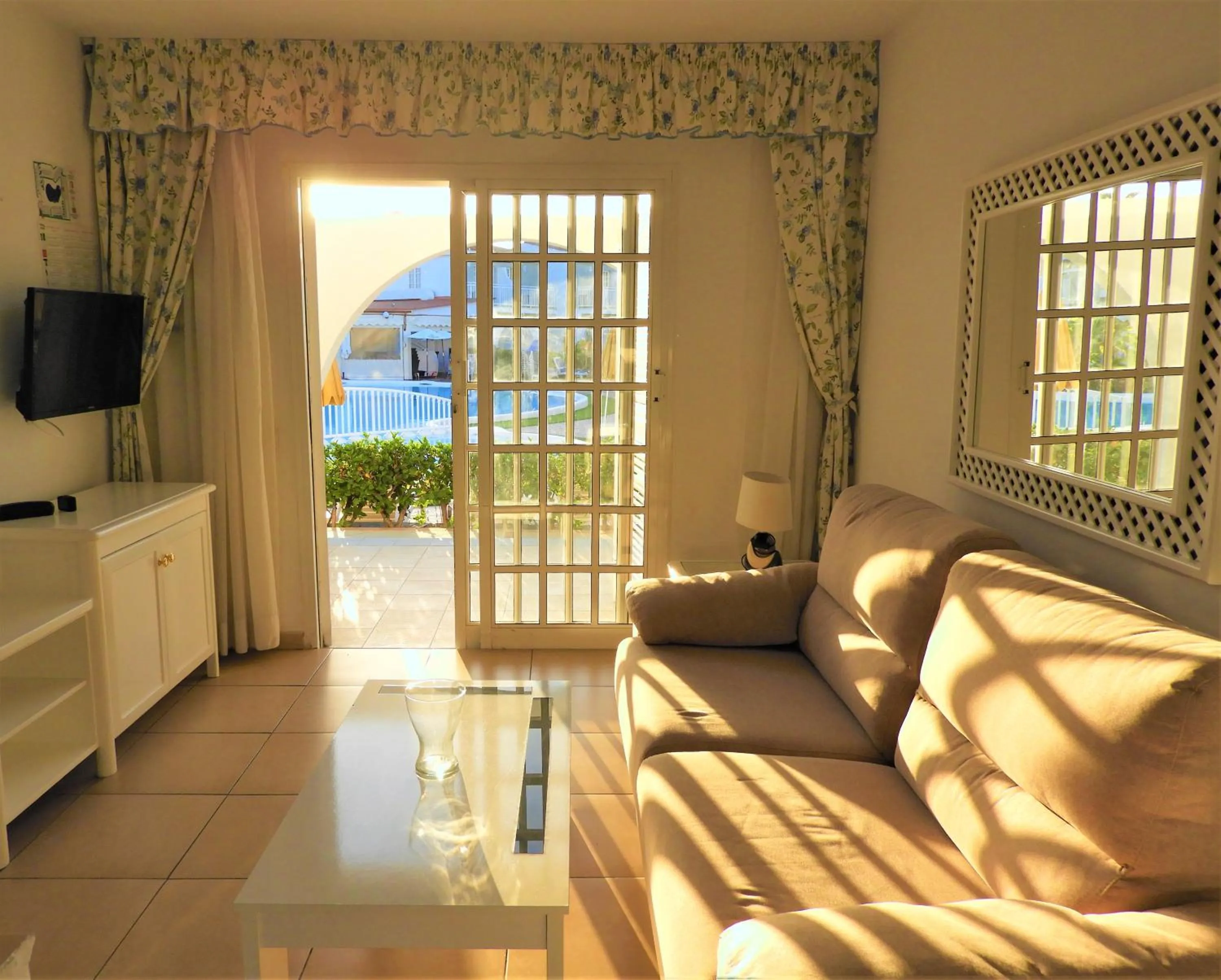 Living room in Bungalows Parque Nogal