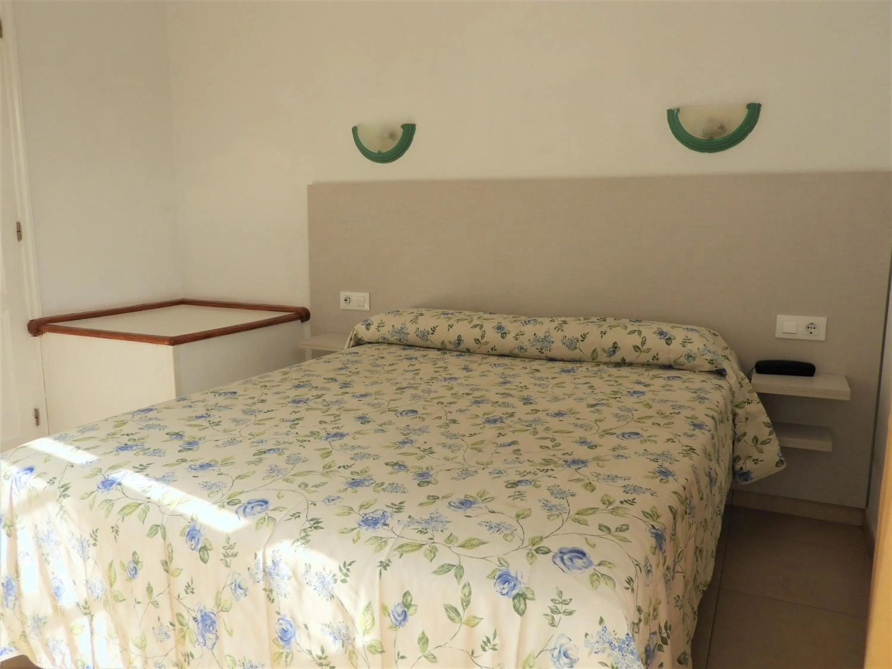 Bedroom, Bed in Bungalows Parque Nogal