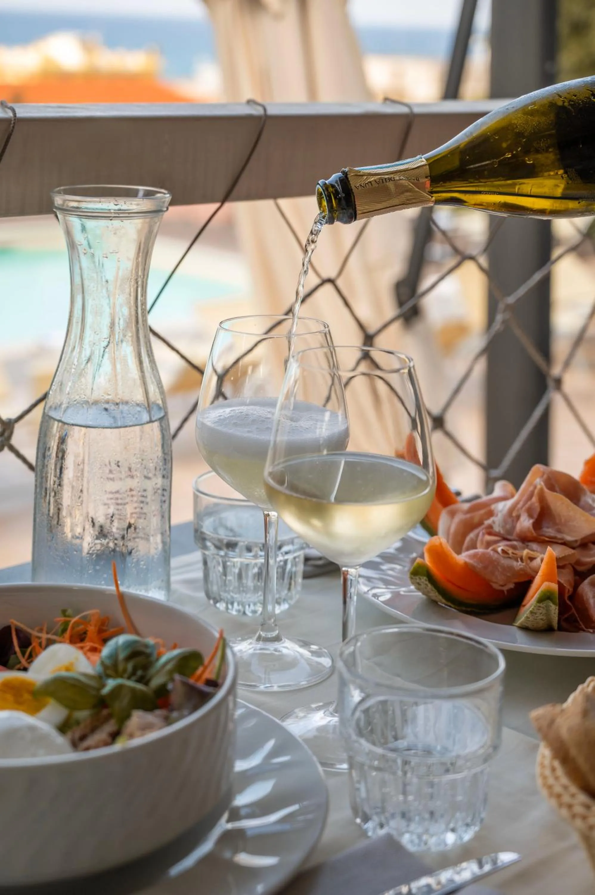 Food and drinks in Hotel Mediterraneo