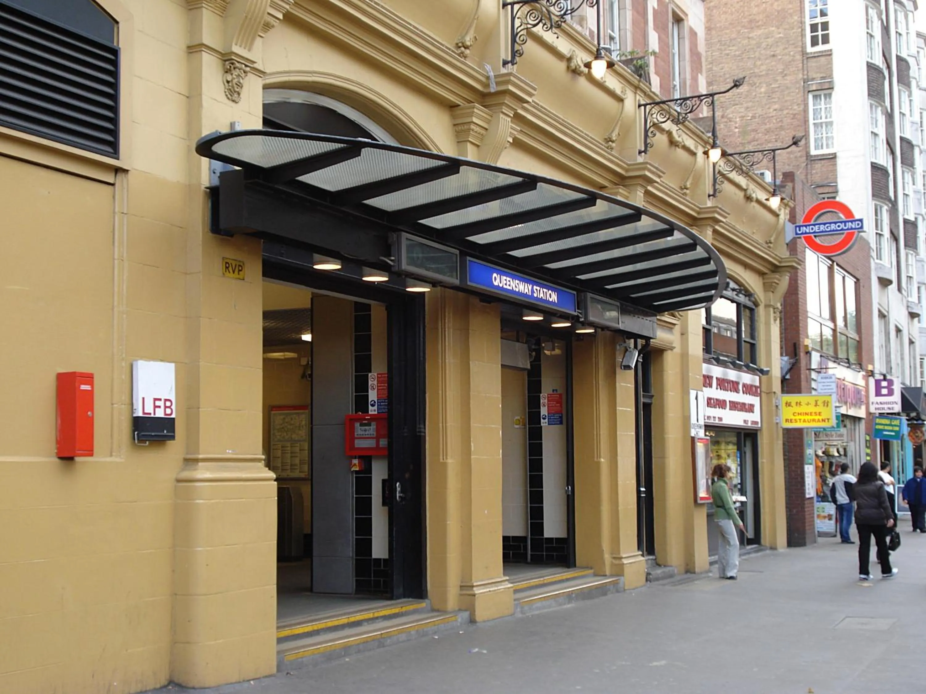 Facade/entrance in Troy Hotel