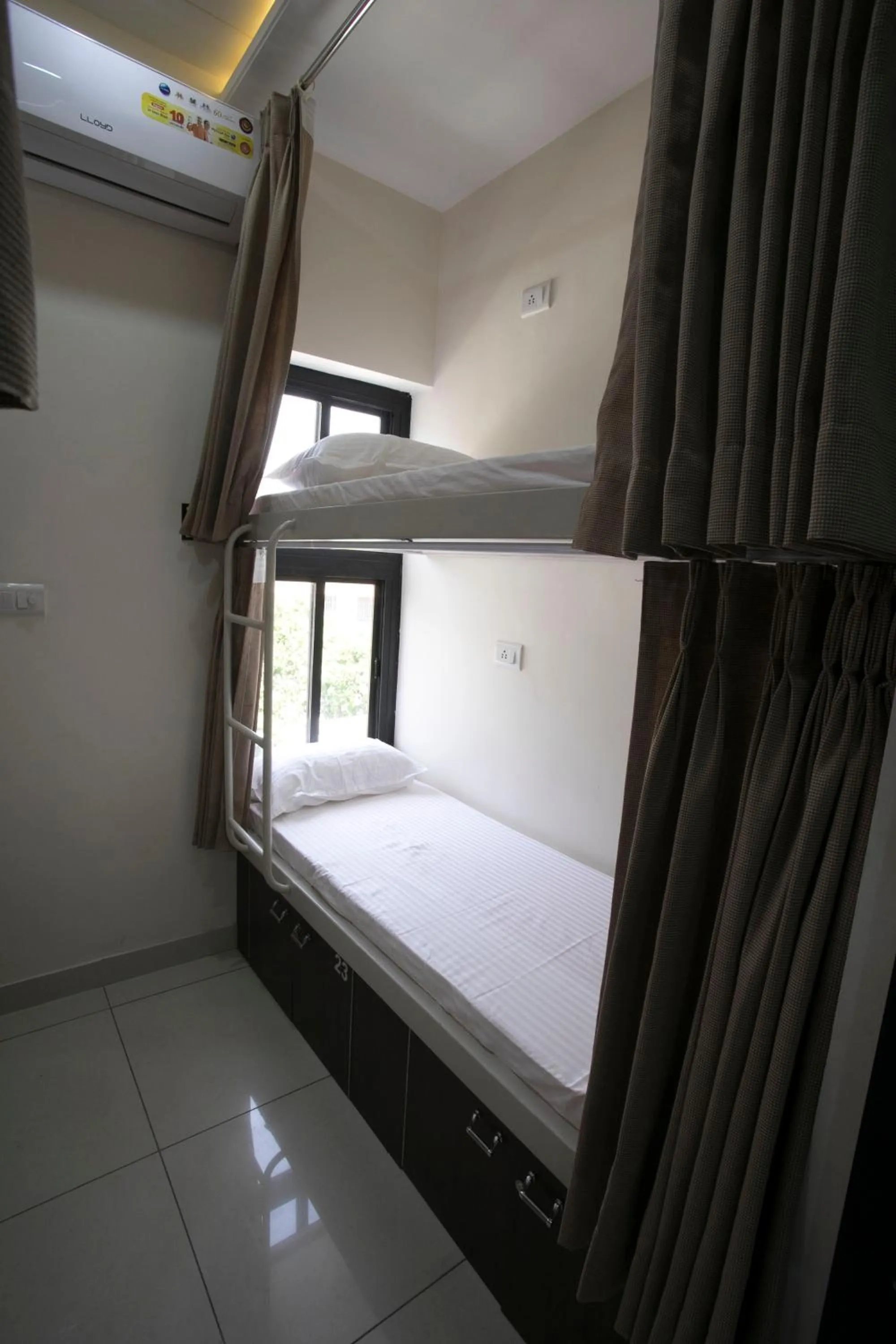 Bed in Hotel Fortune Plaza