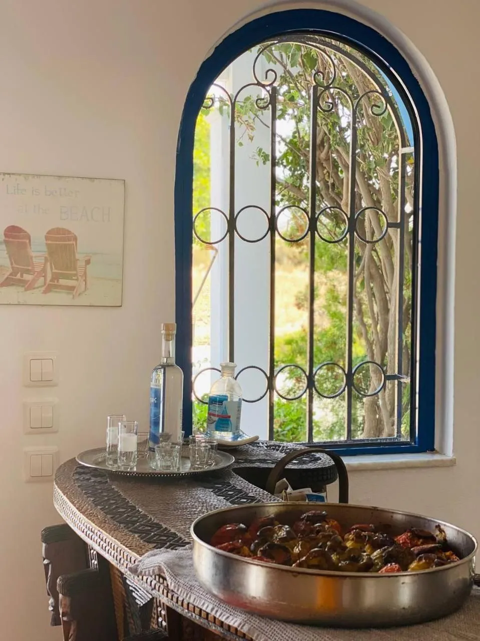 Food and drinks in Nautilus Beach House