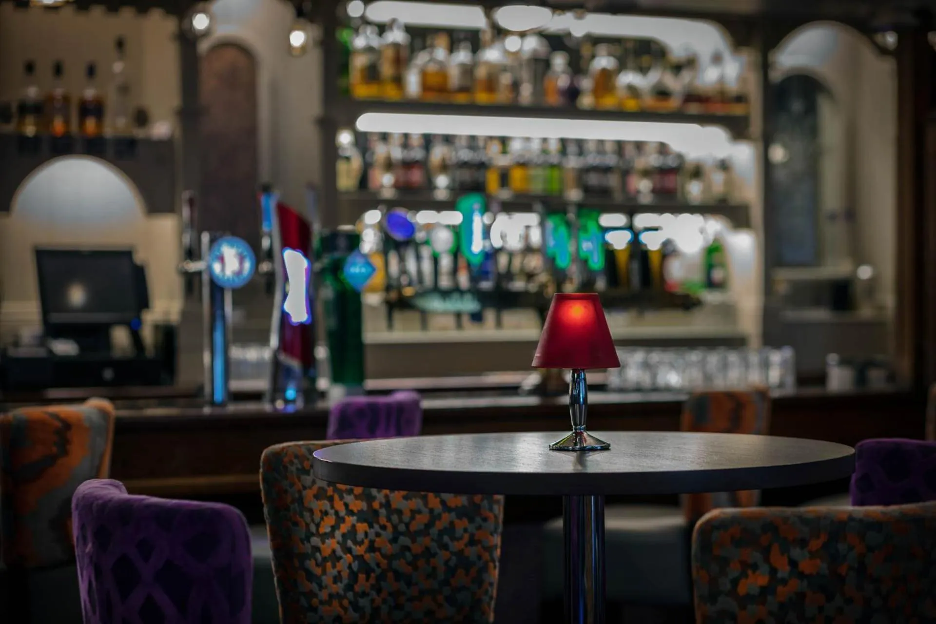 Lounge or bar in Woodford Dolmen Hotel Carlow
