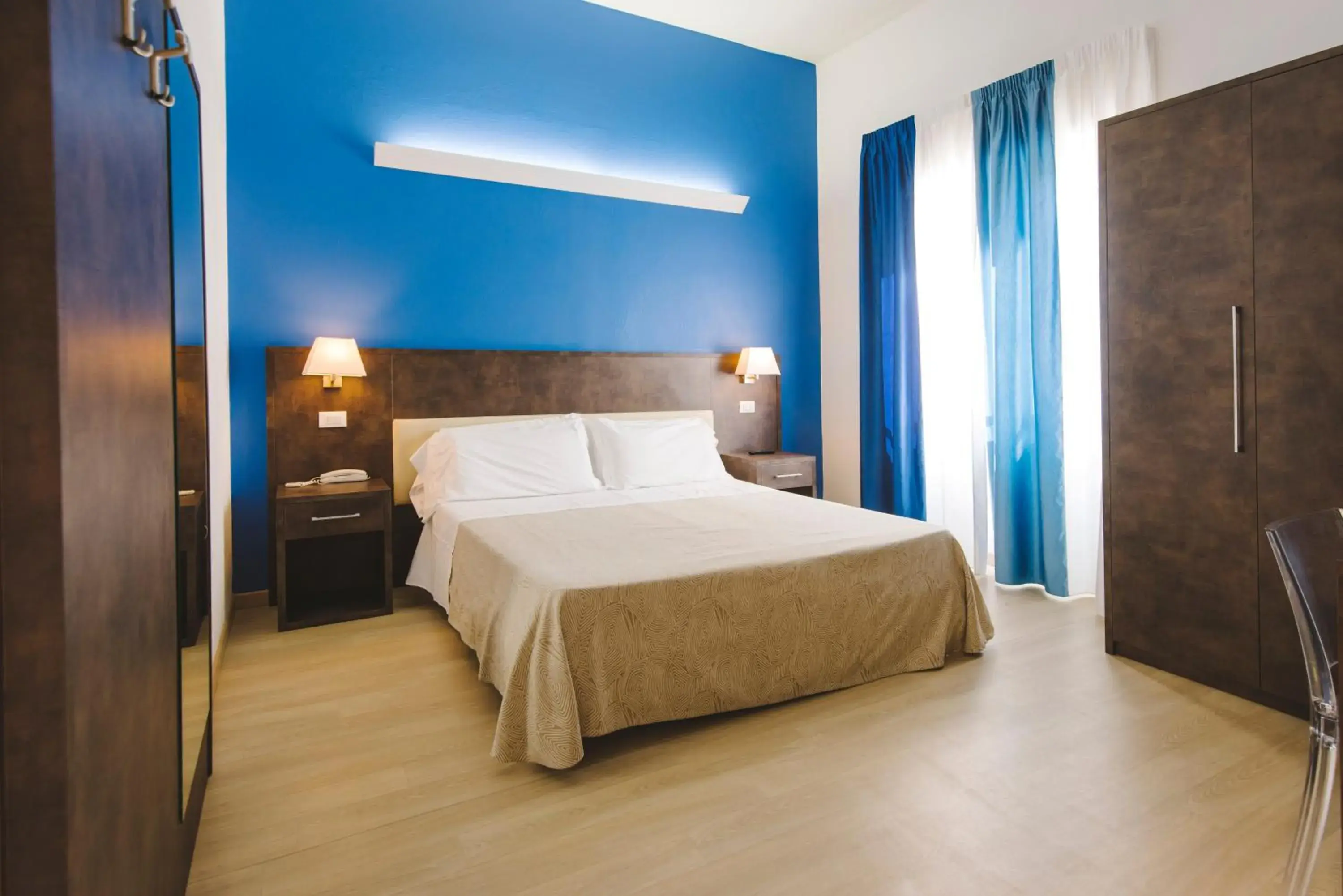 Double Room in Hotel Giulia Double Room in Hotel Giulia