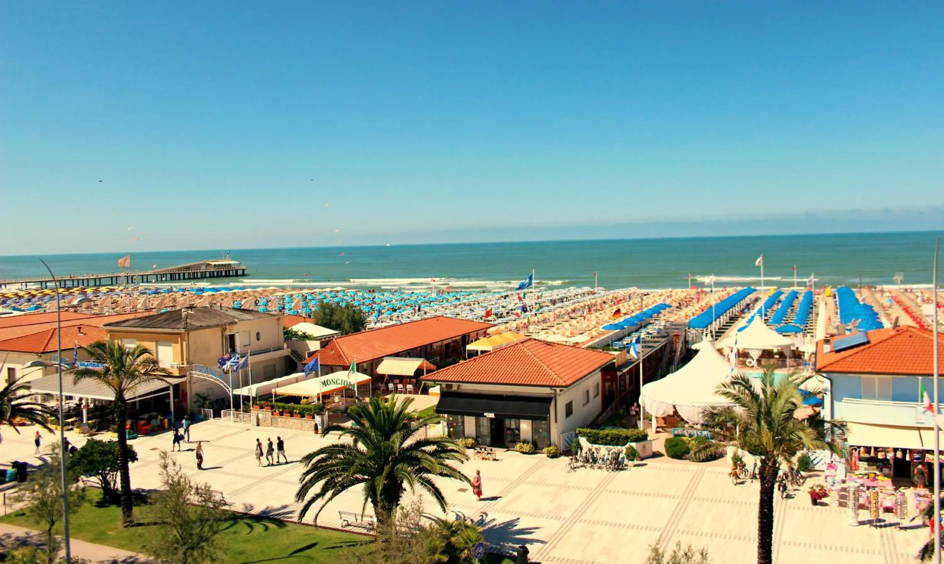 Double or Twin Room with Sea View in Hotel Giulia Double or Twin Room with Sea View in Hotel Giulia