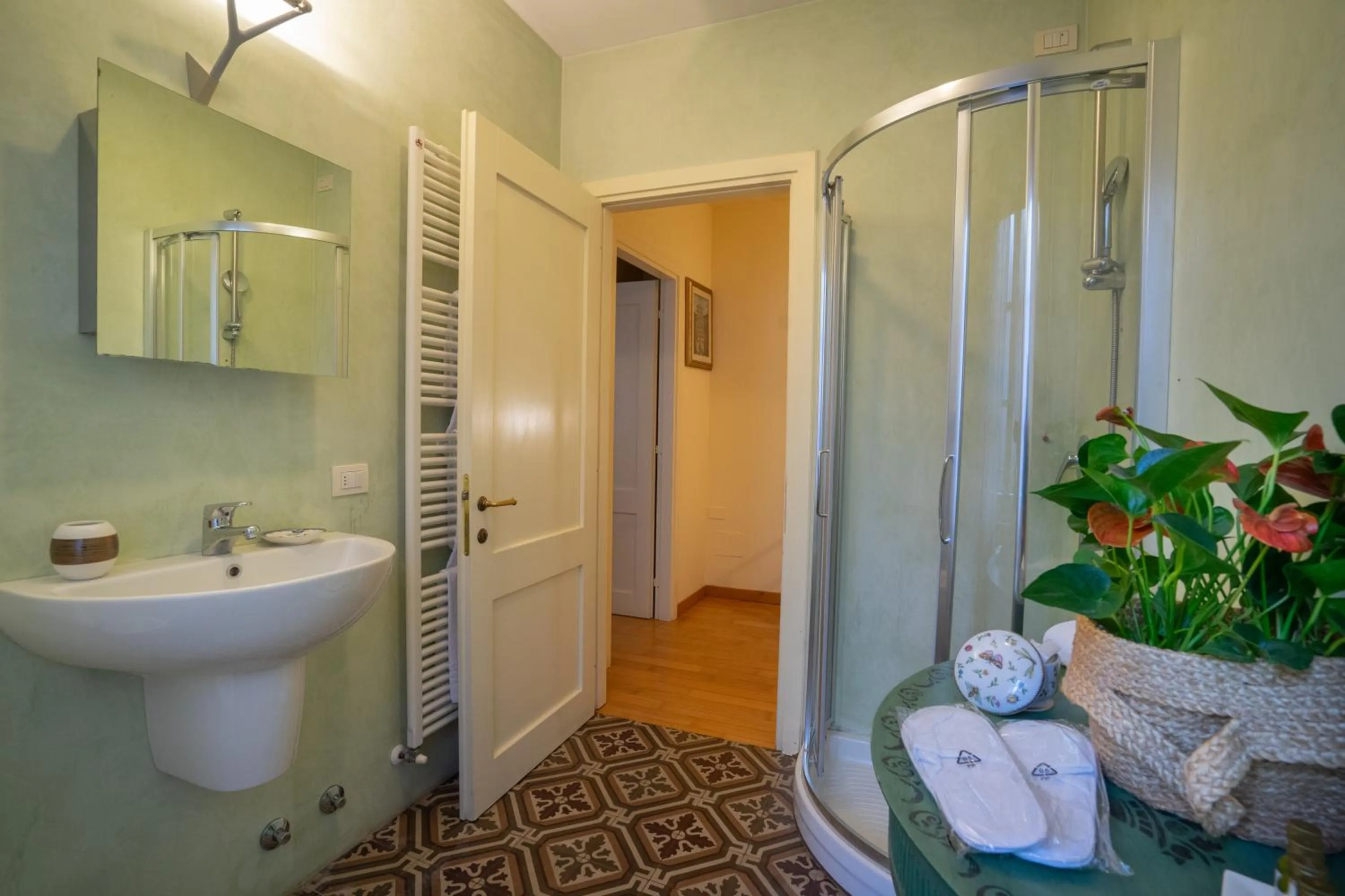 Shower in Palazzo Rocchi - Residenza D'Epoca