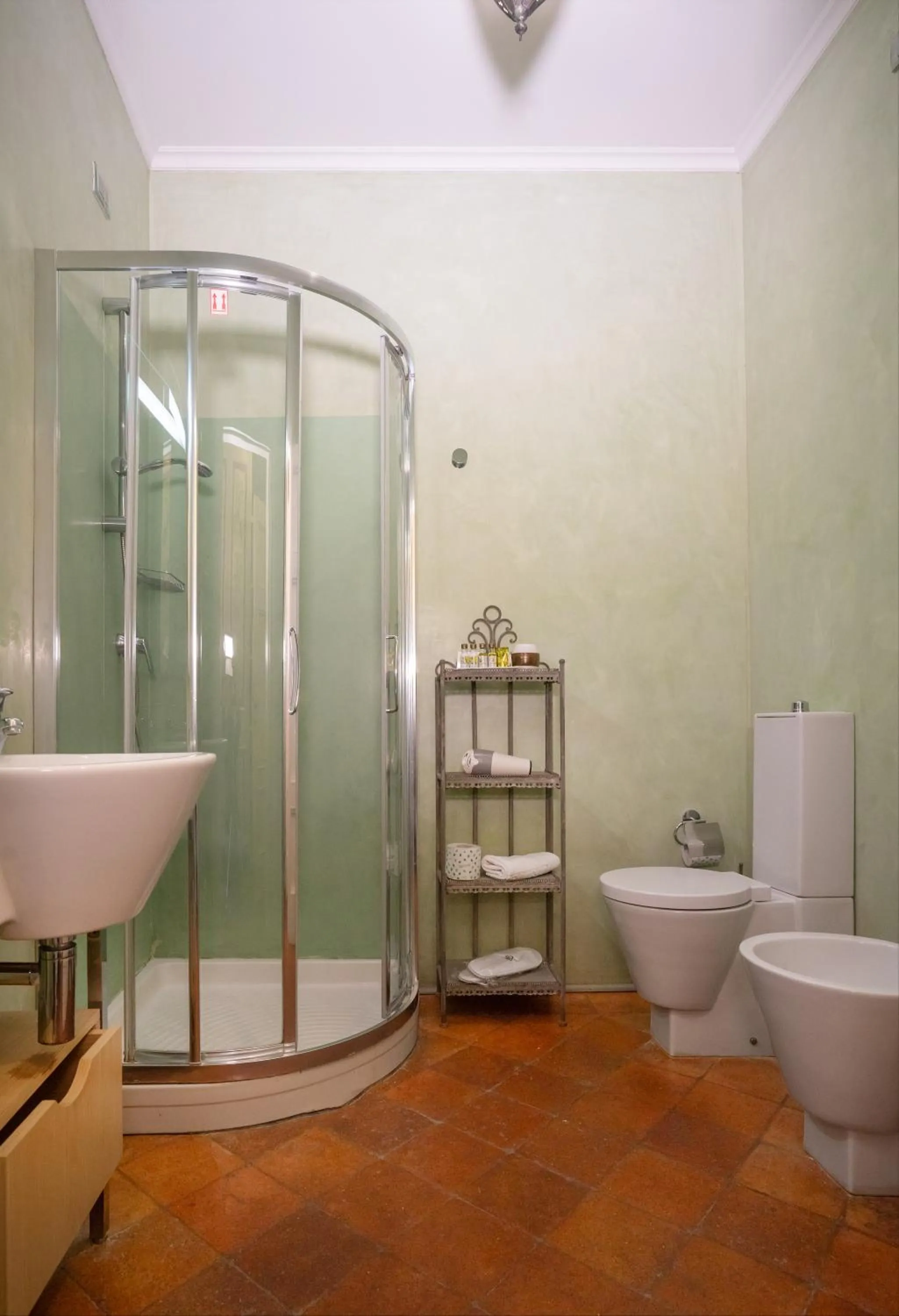 Shower in Palazzo Rocchi - Residenza D'Epoca