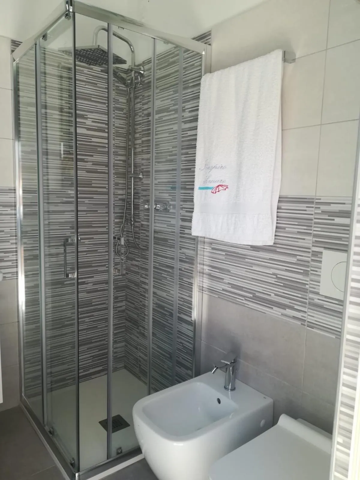 Shower in Il Respiro del Mare