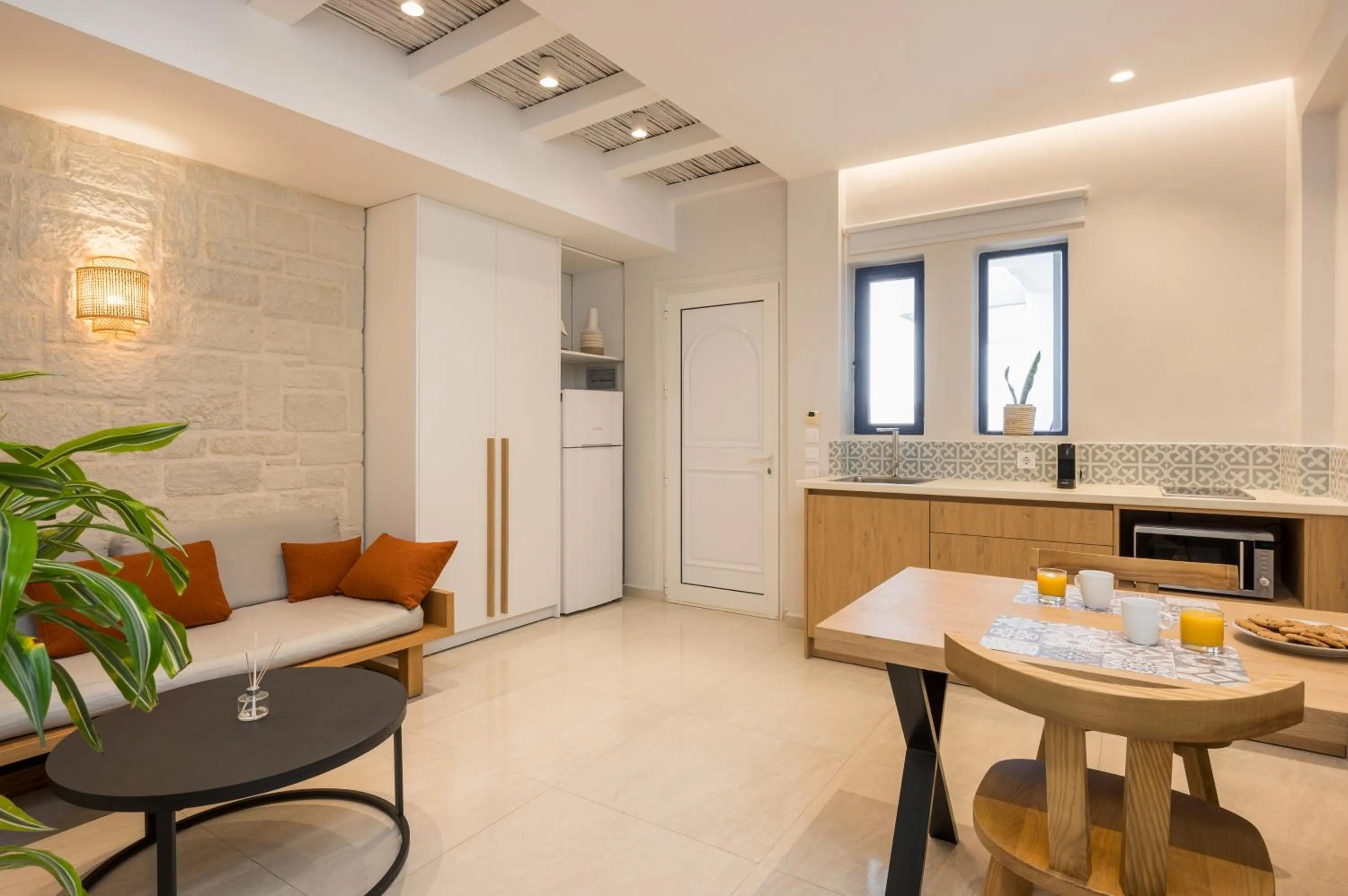 Coffee/tea facilities in Esplanade Apartments - Heated Pool