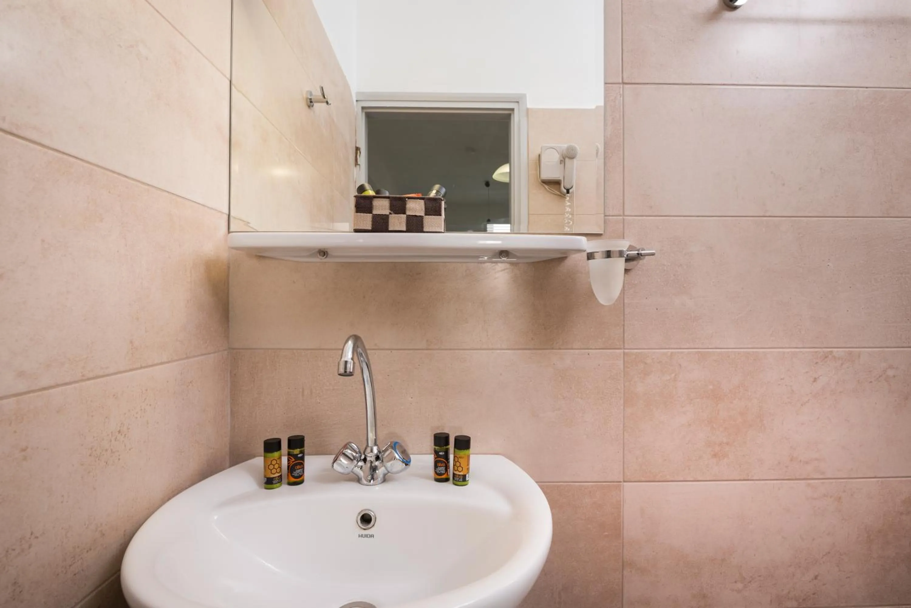 Bathroom in Esplanade Apartments - Heated Pool