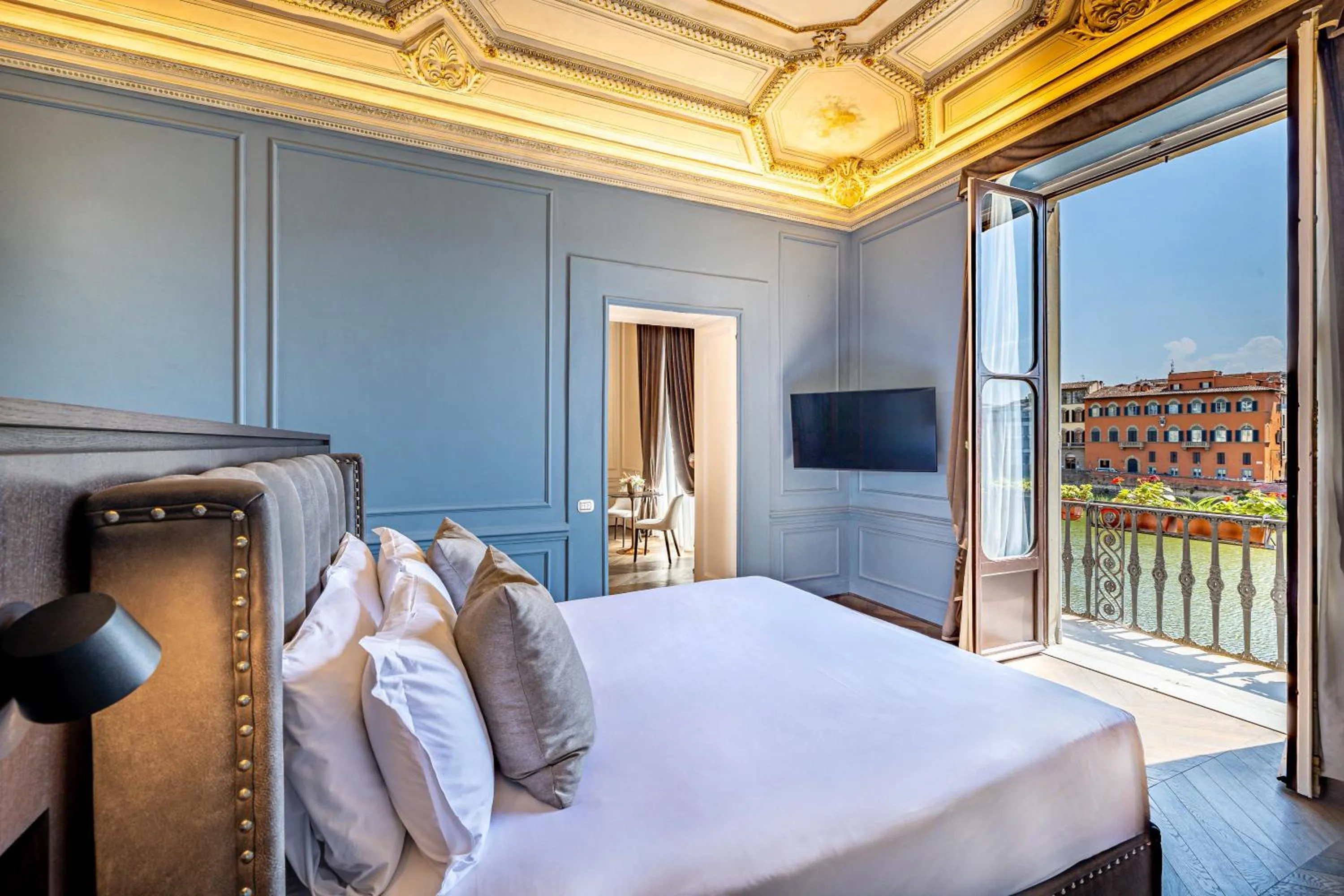 View (from property/room), Bed in Il Rivalta - Place of Charme