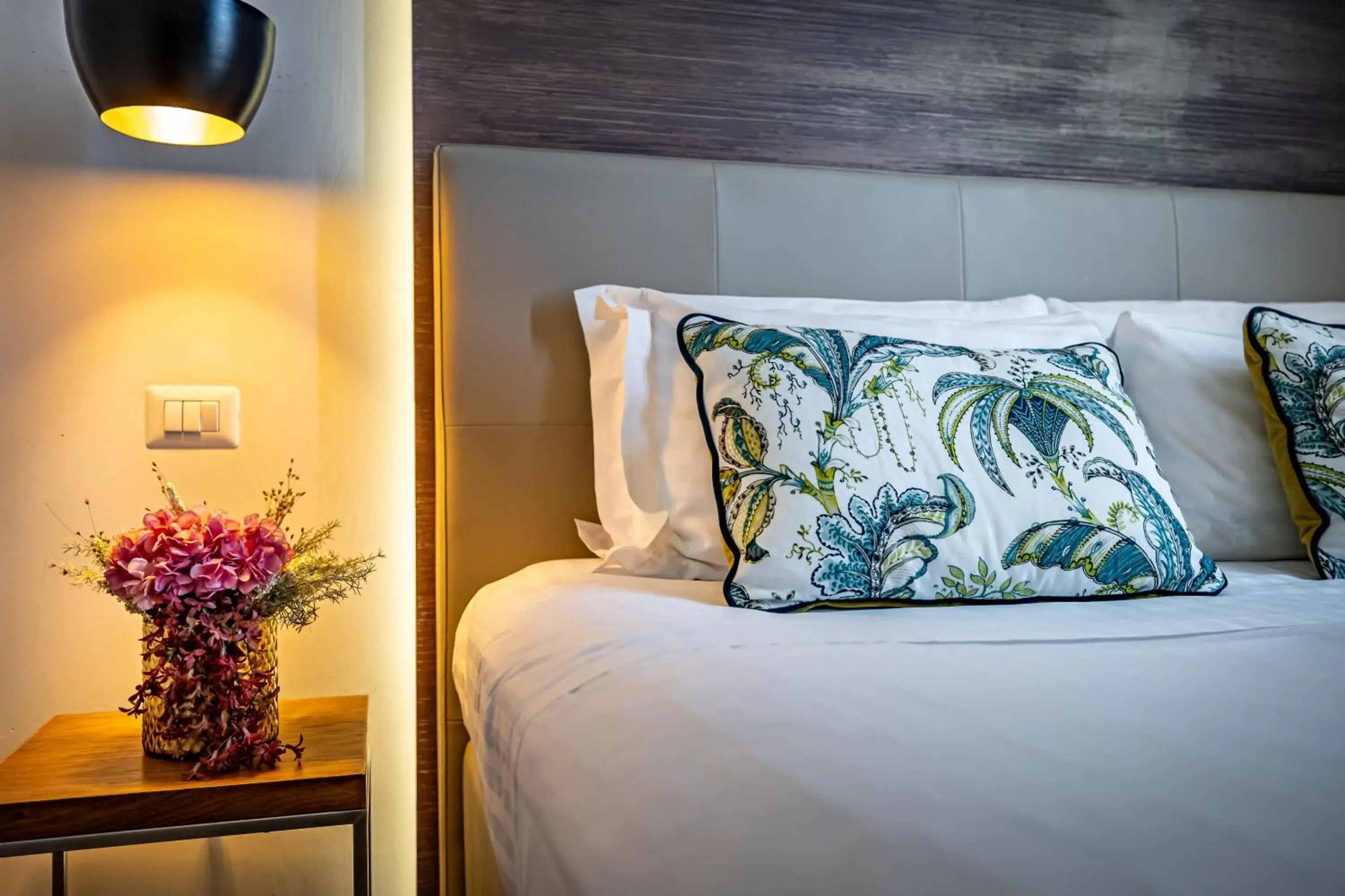 Deluxe Double Room with View in Rivalta Hotel Deluxe Double Room with View in Rivalta Hotel