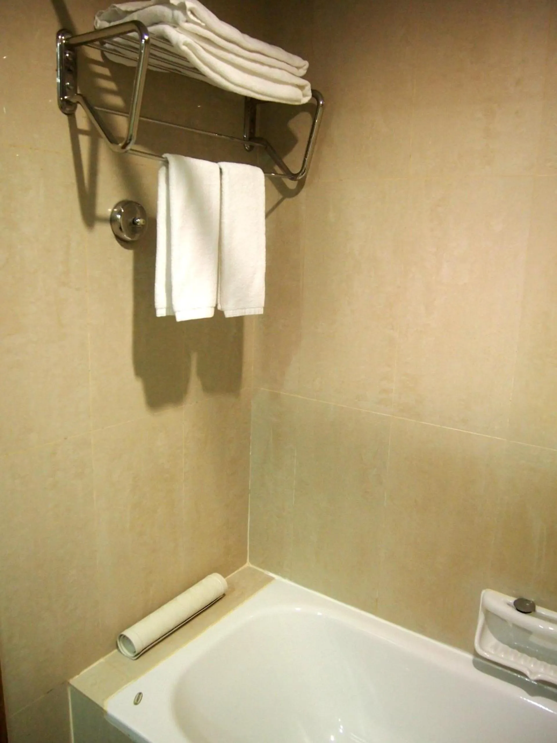 Bathroom in Hotel Royal