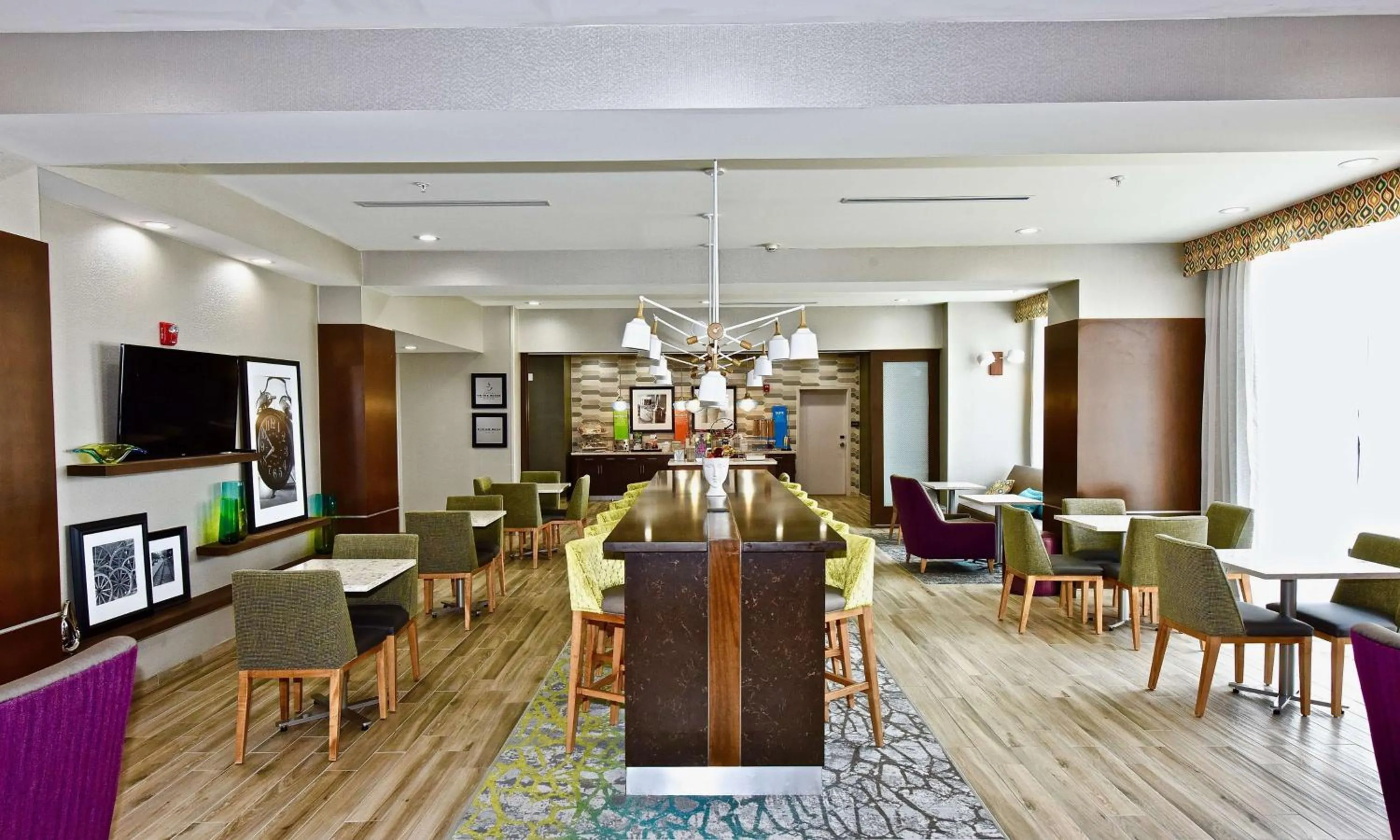 Lobby or reception in Hampton Inn By Hilton Kirksville MO