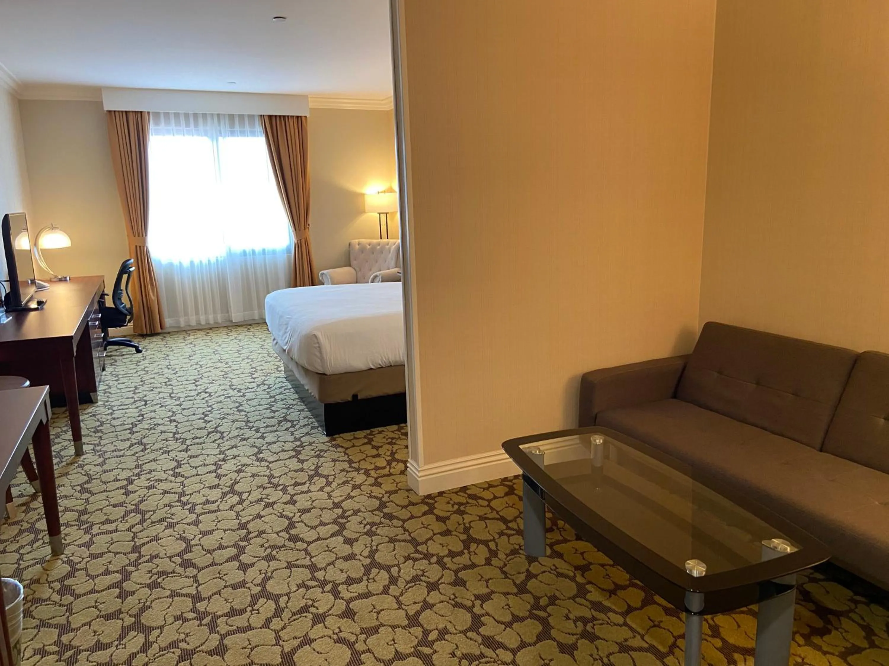 Photo of the whole room, Bed in Holiday Inn El Monte - Los Angeles by IHG