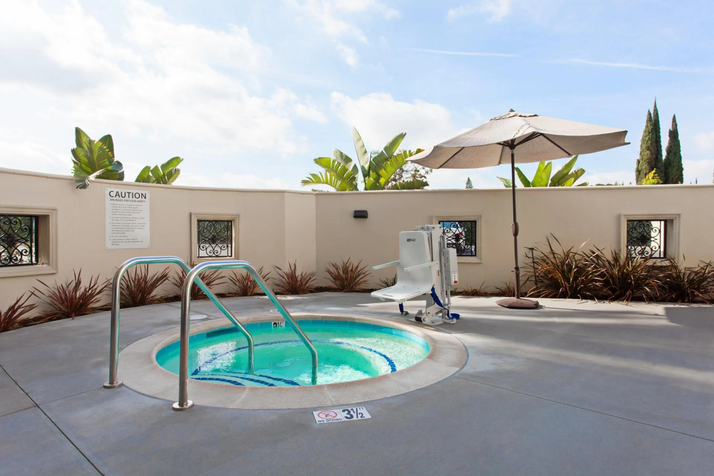 Swimming pool in Holiday Inn El Monte - Los Angeles by IHG