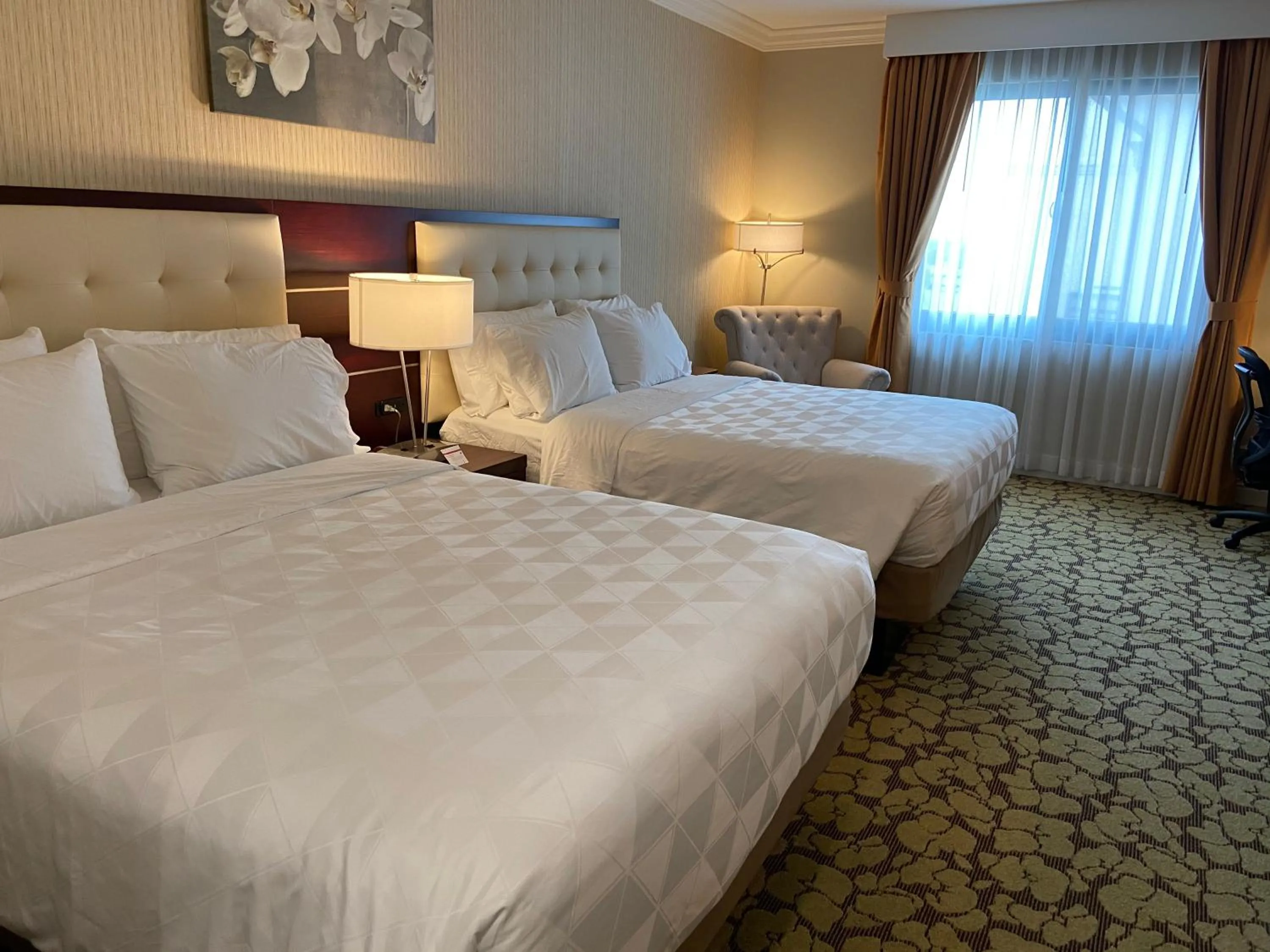 Photo of the whole room, Bed in Holiday Inn El Monte - Los Angeles by IHG