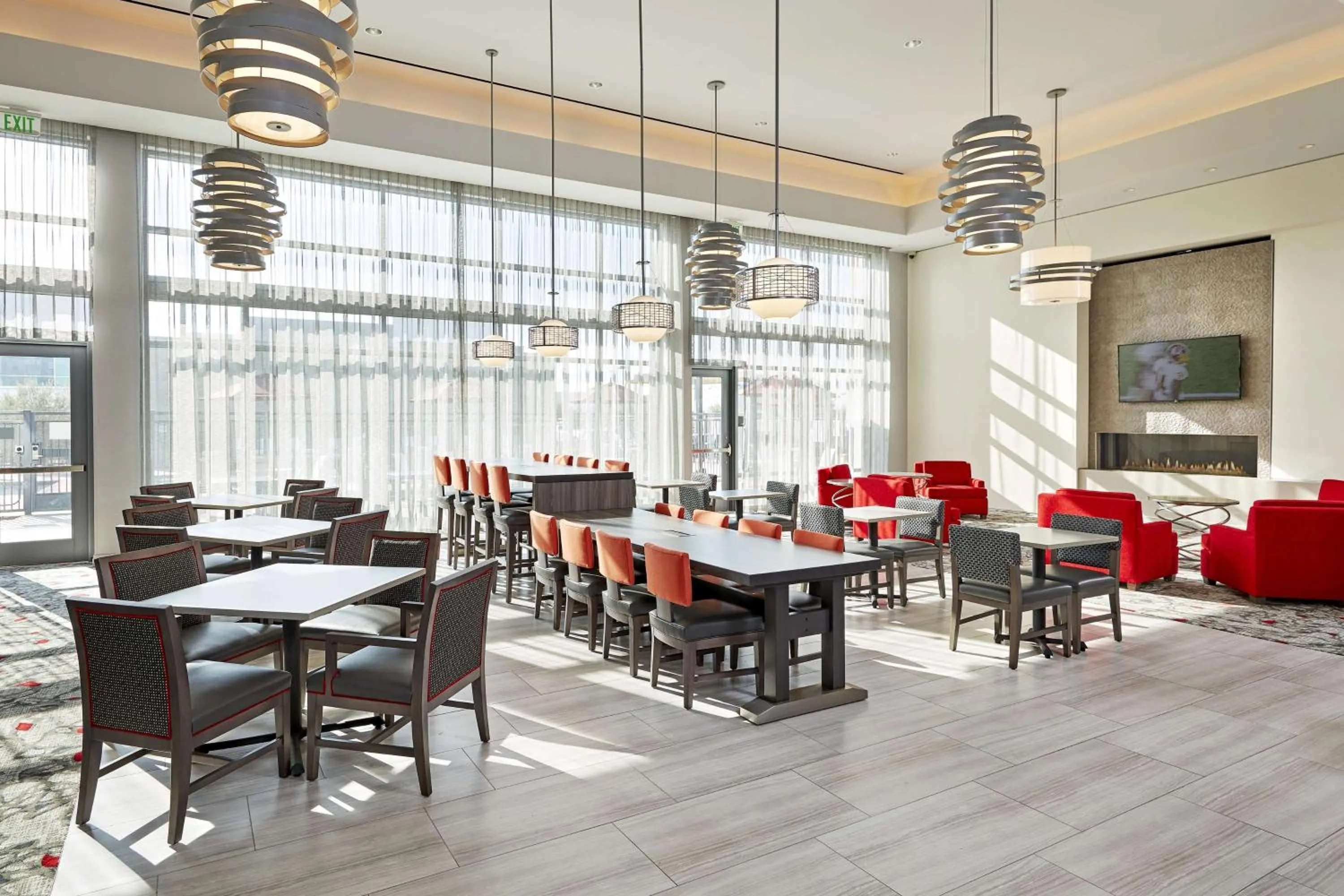 Breakfast in Hampton Inn Long Beach Airport, Ca